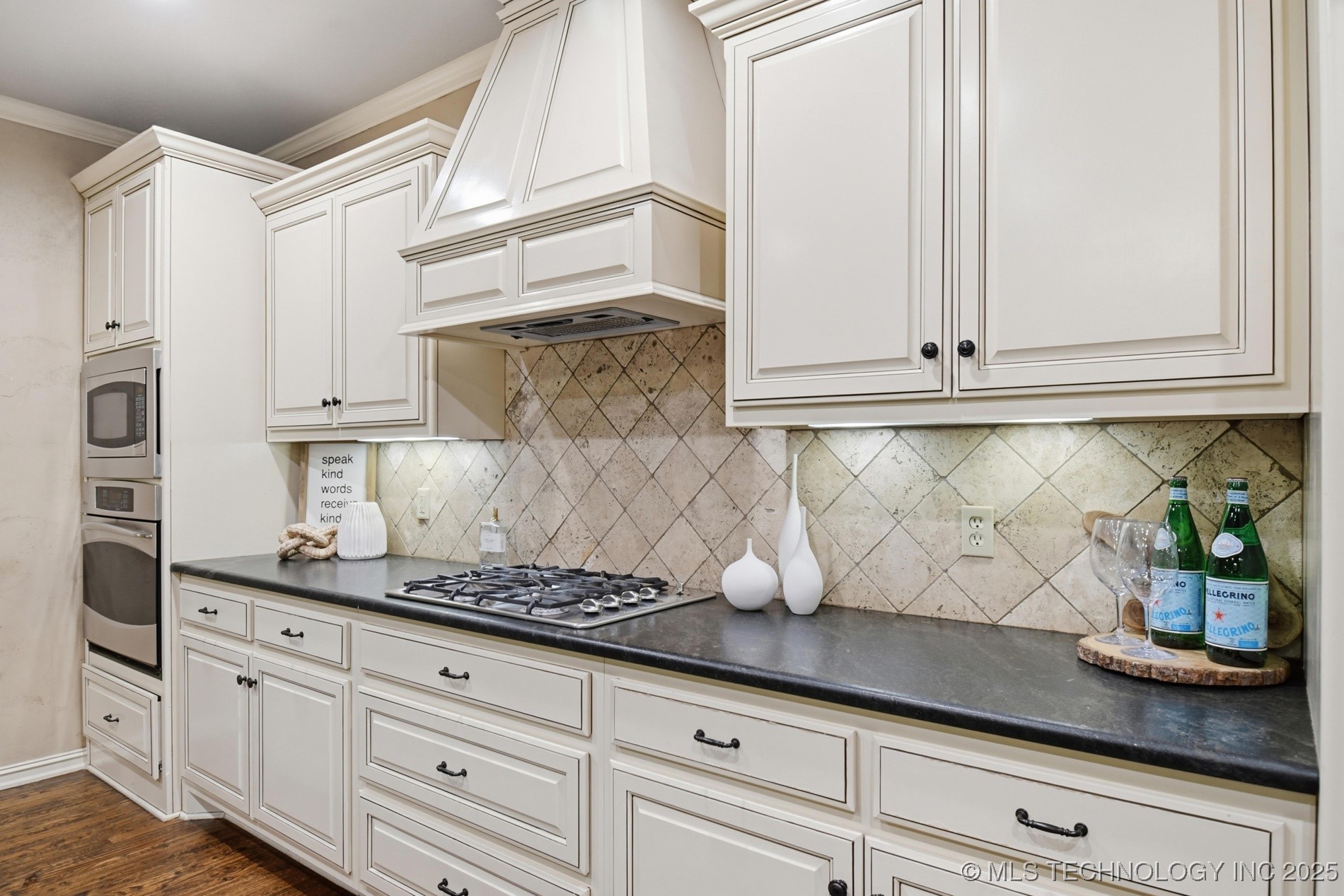 11343 S 75th East Avenue Property Photo 31