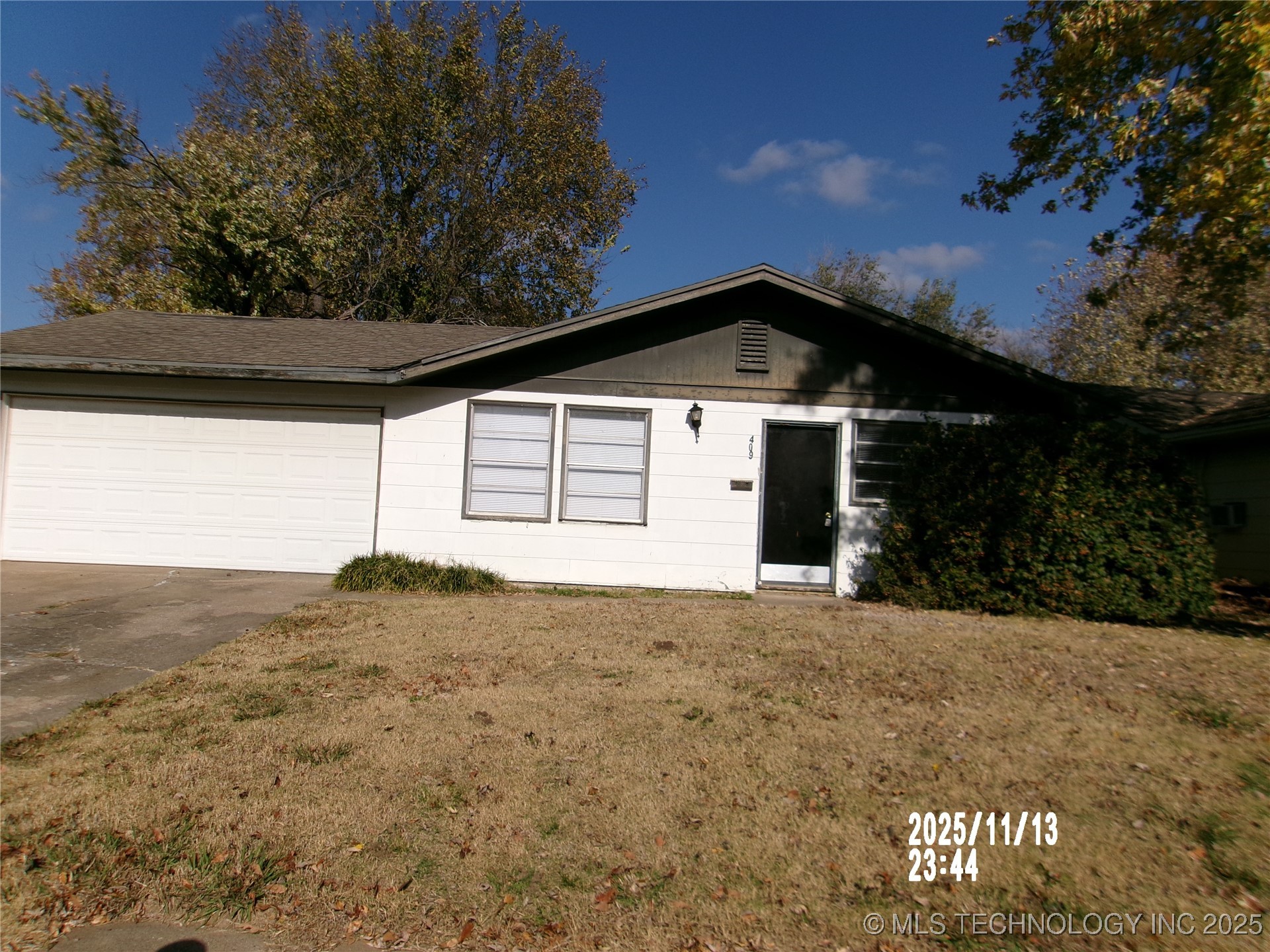 409 Highland Drive Property Photo 1