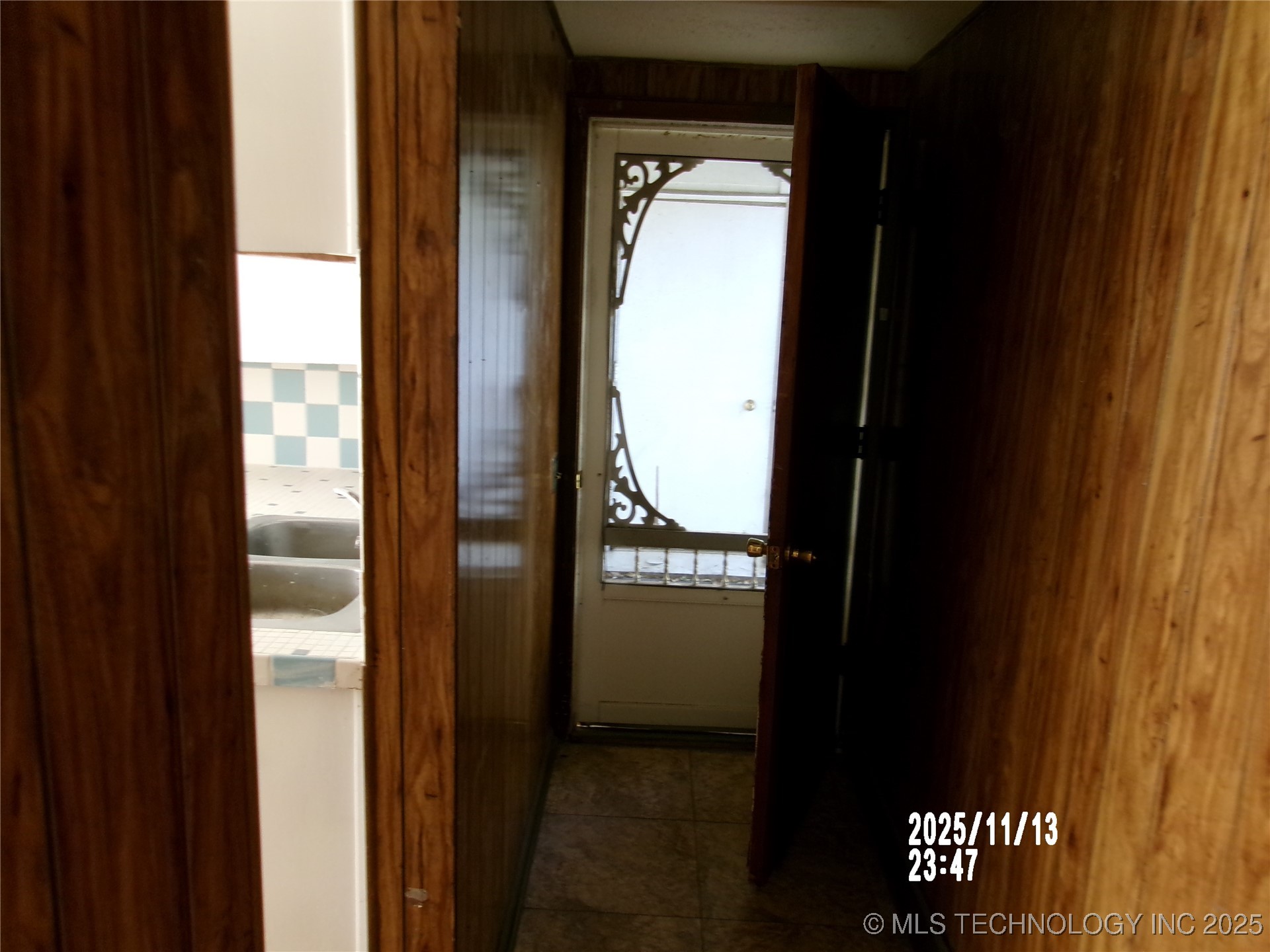 409 Highland Drive Property Photo 11