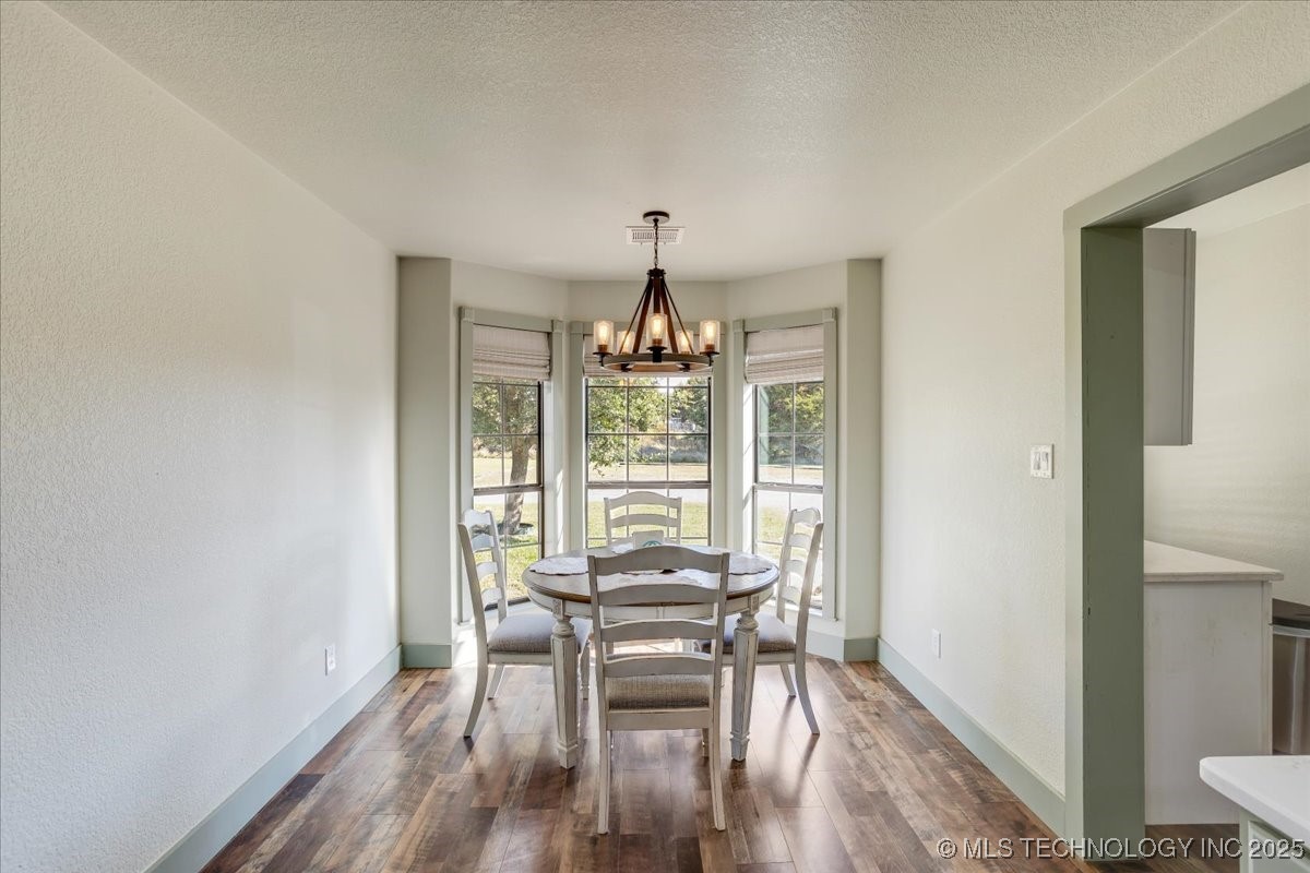 1061 Simons Road Property Photo 10