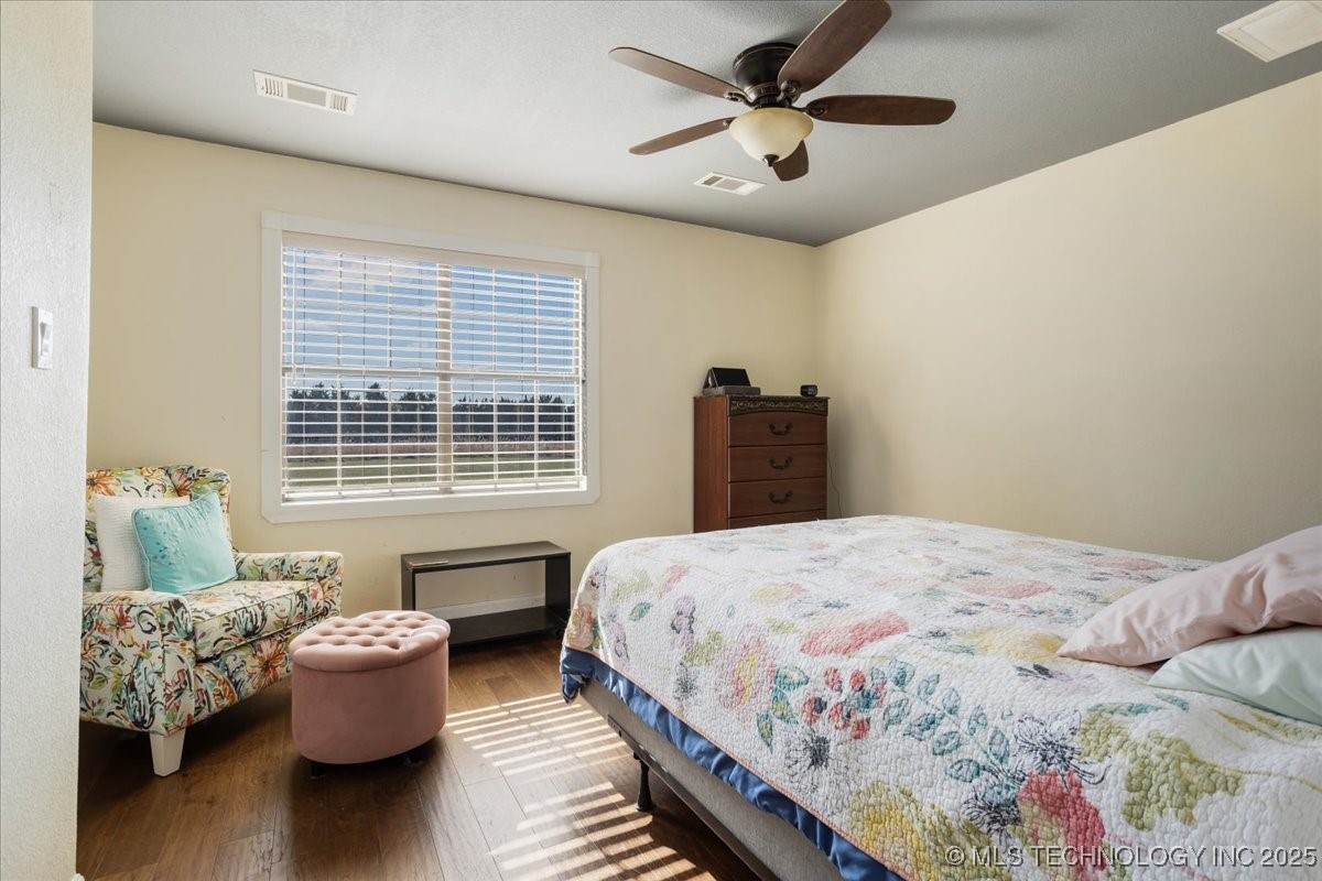 1061 Simons Road Property Photo 14