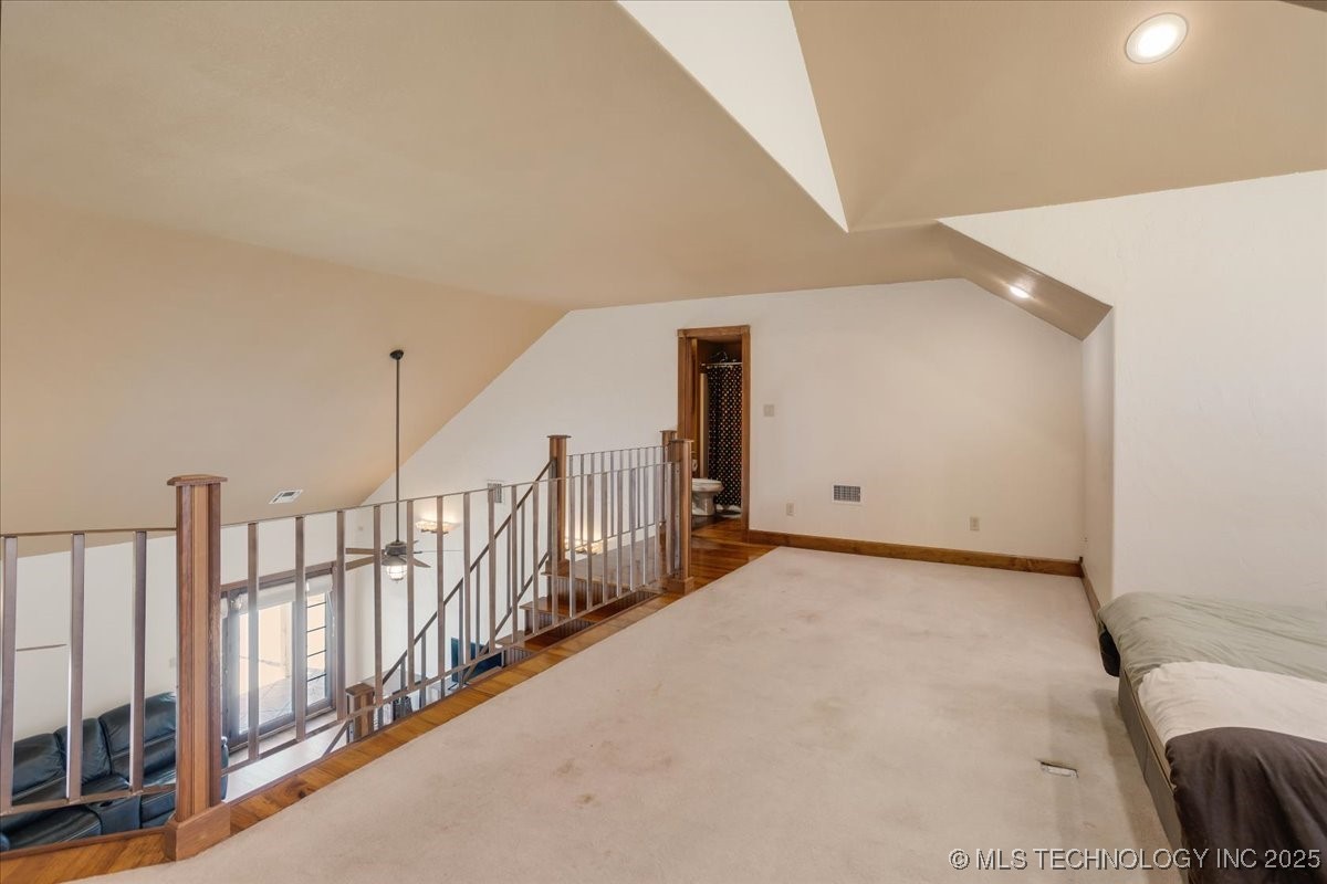 1061 Simons Road Property Photo 24