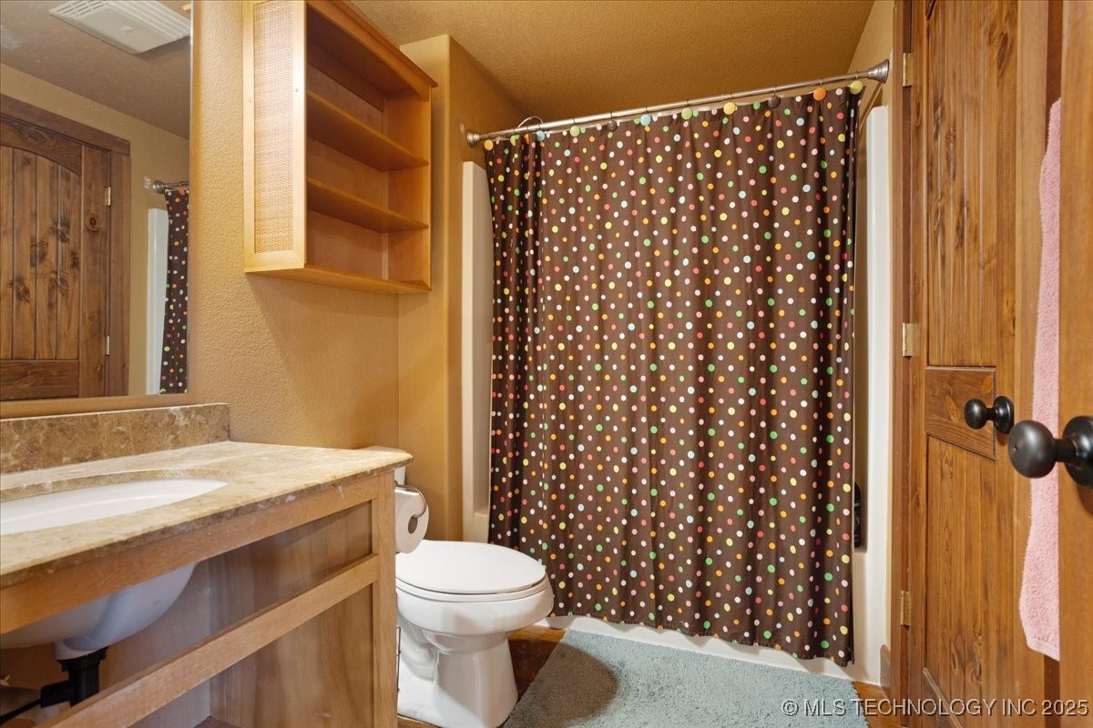 1061 Simons Road Property Photo 27