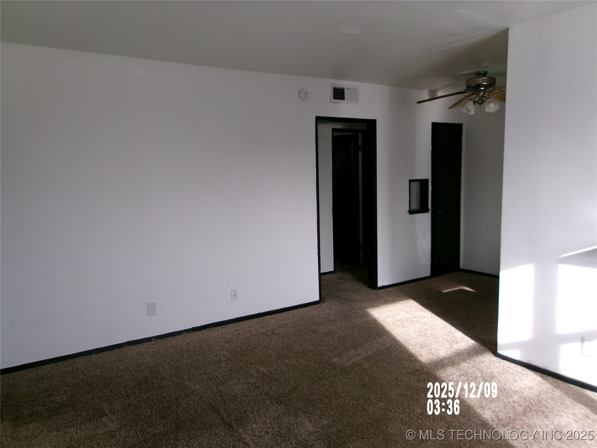 520 E 6th Street 516.5 Property Photo 2