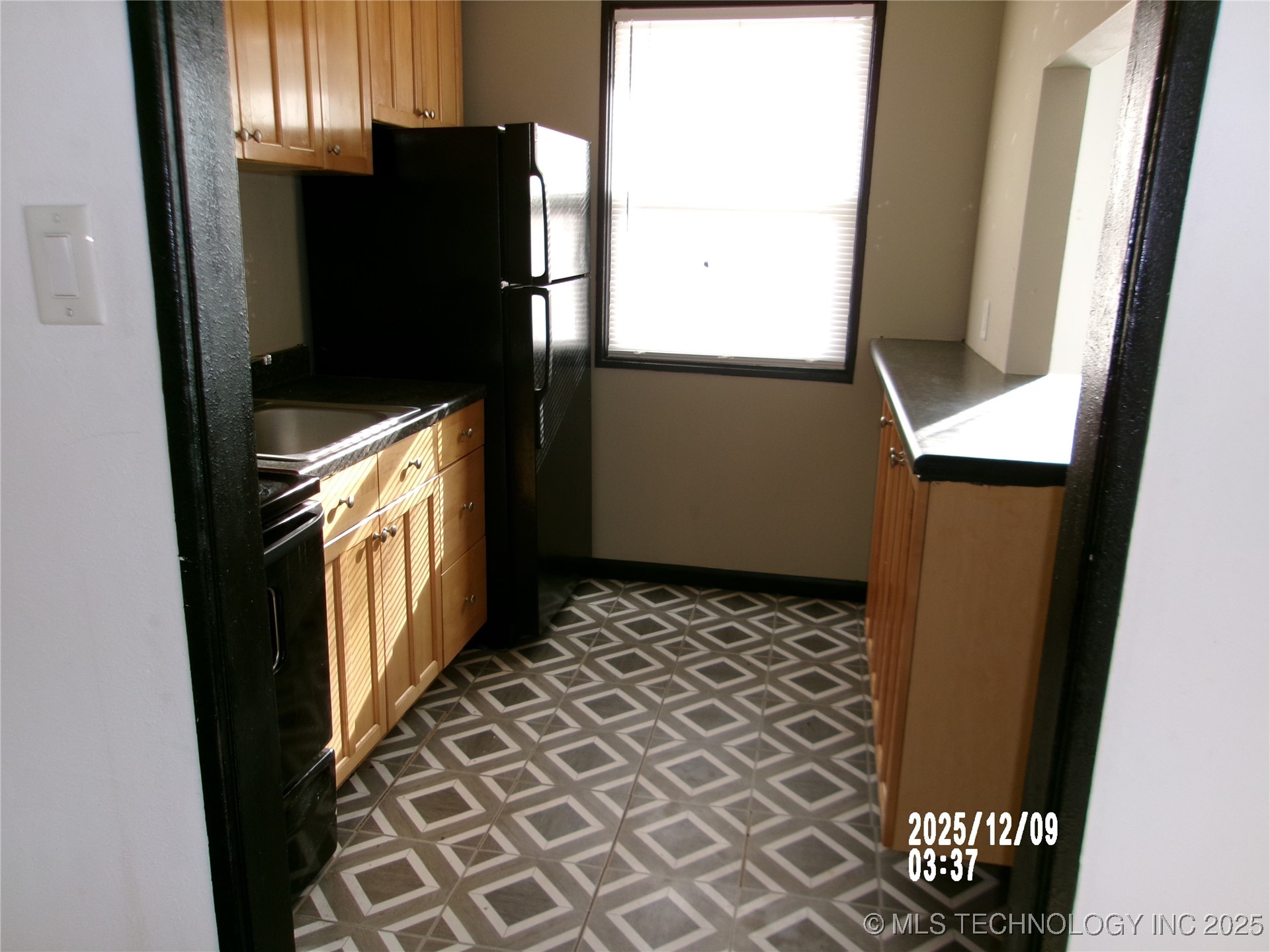 520 E 6th Street 516.5 Property Photo 4