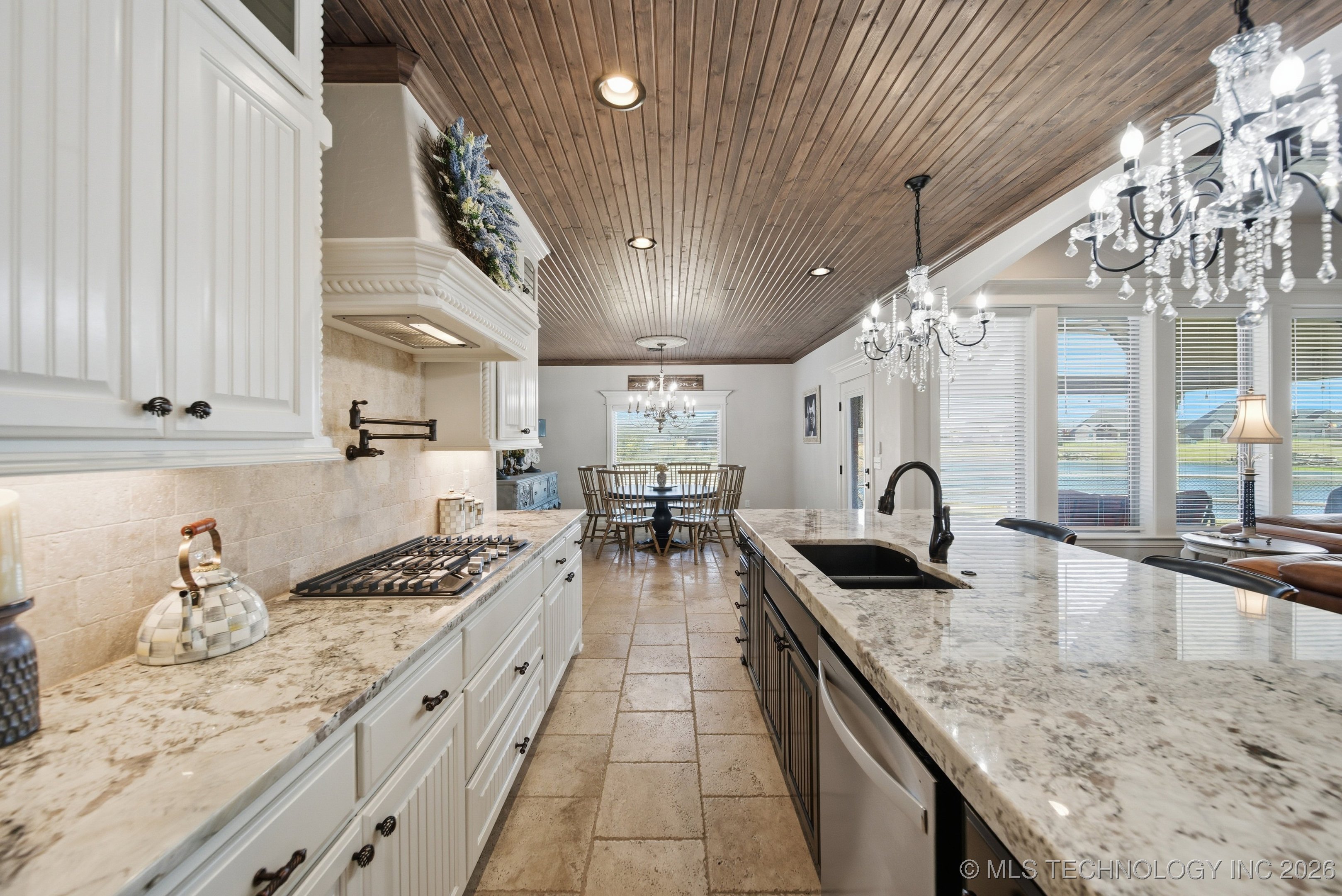 6323 N 25th Street Property Photo 15