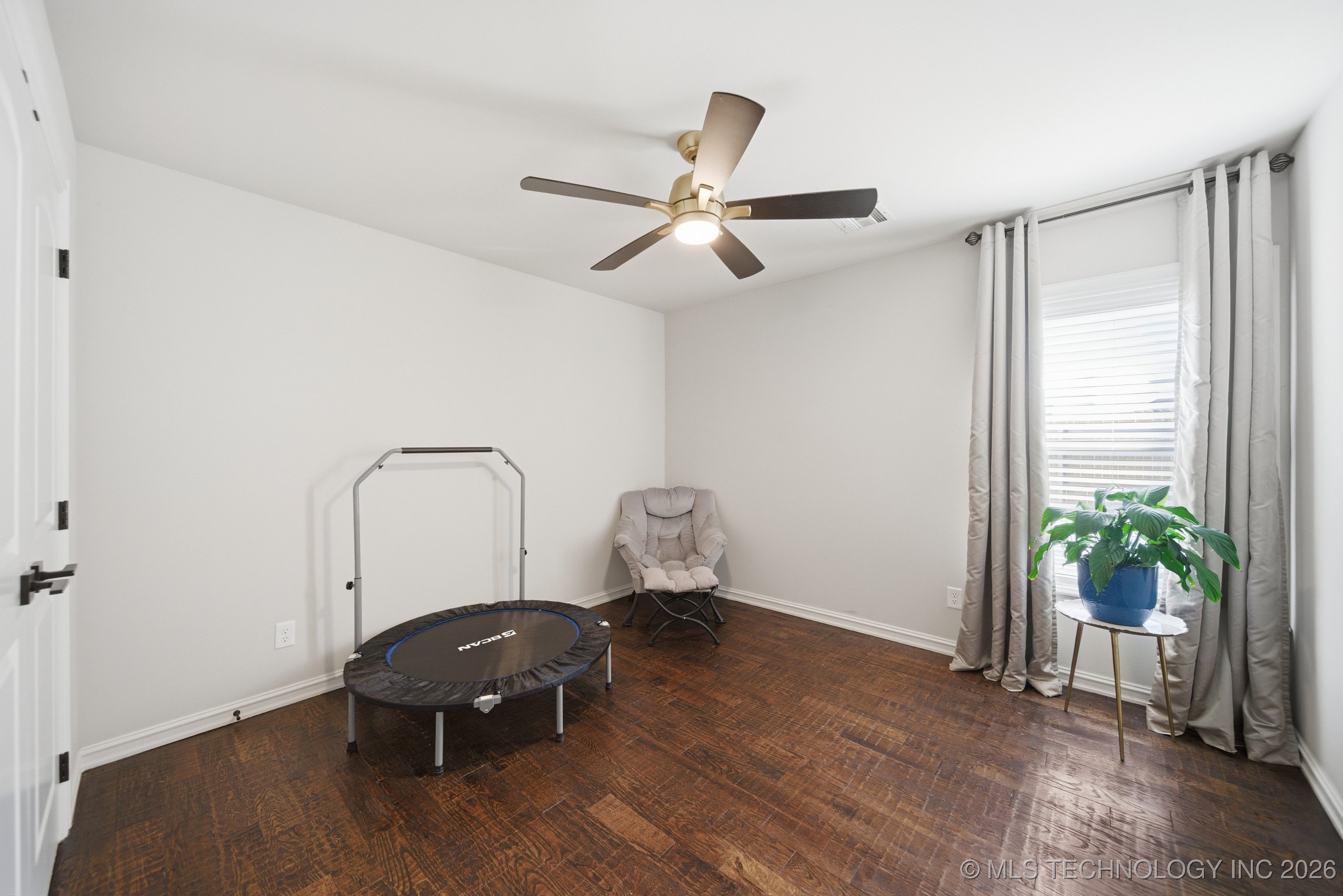 6323 N 25th Street Property Photo 32