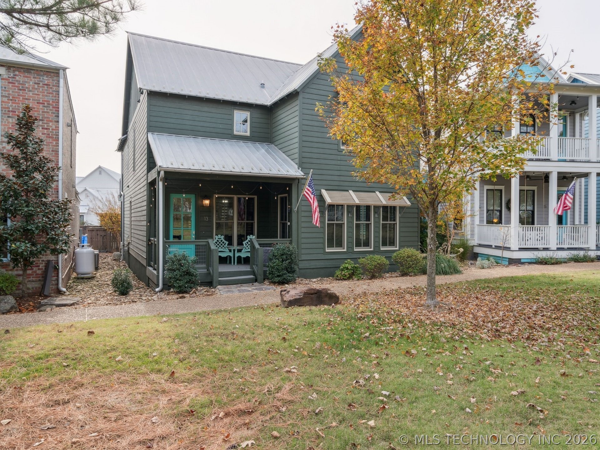 13 Redbud Street Property Photo 4