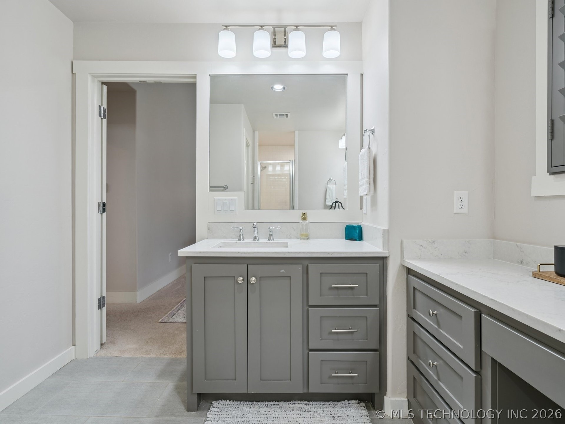 13 Redbud Street Property Photo 49