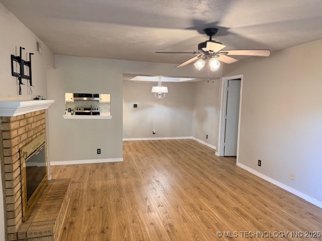 2834 E 90th Street 1802 Property Photo 3