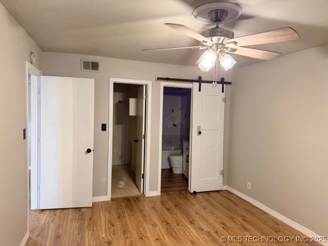 2834 E 90th Street 1802 Property Photo 8