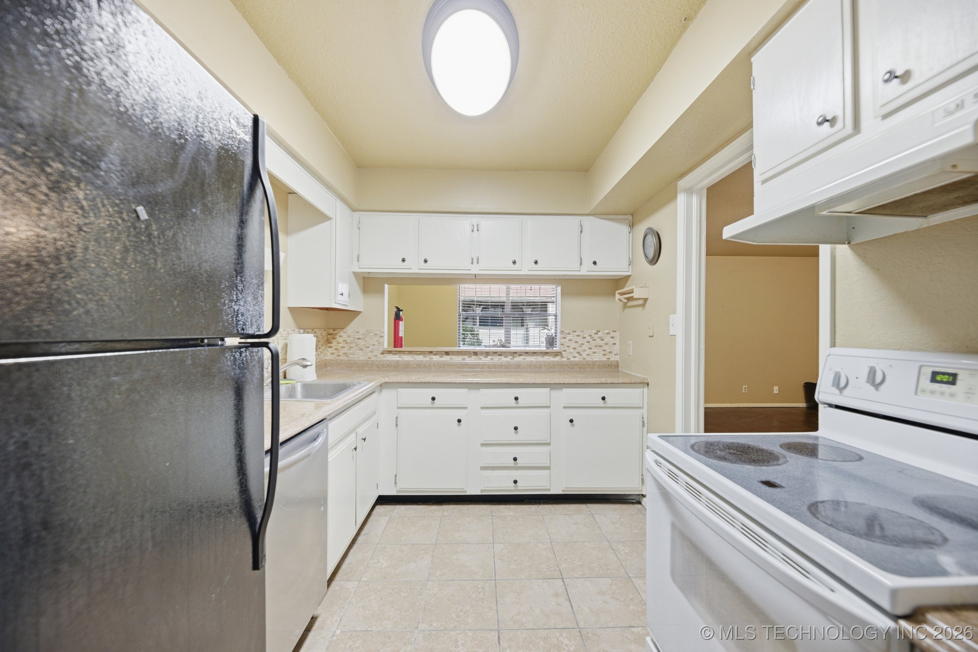 6526 S Memorial Drive 15c Property Photo 10