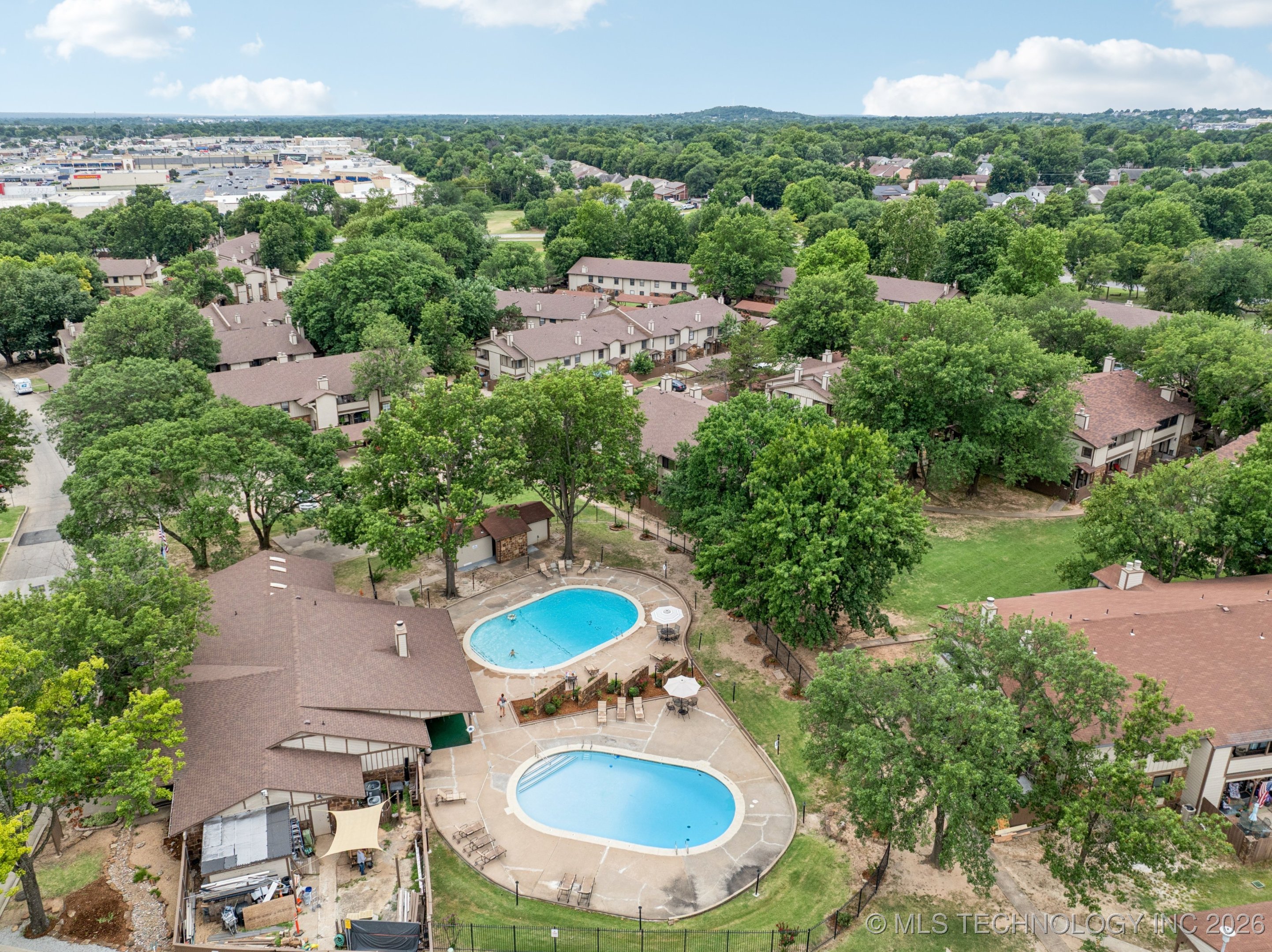 6526 S Memorial Drive 15c Property Photo 21