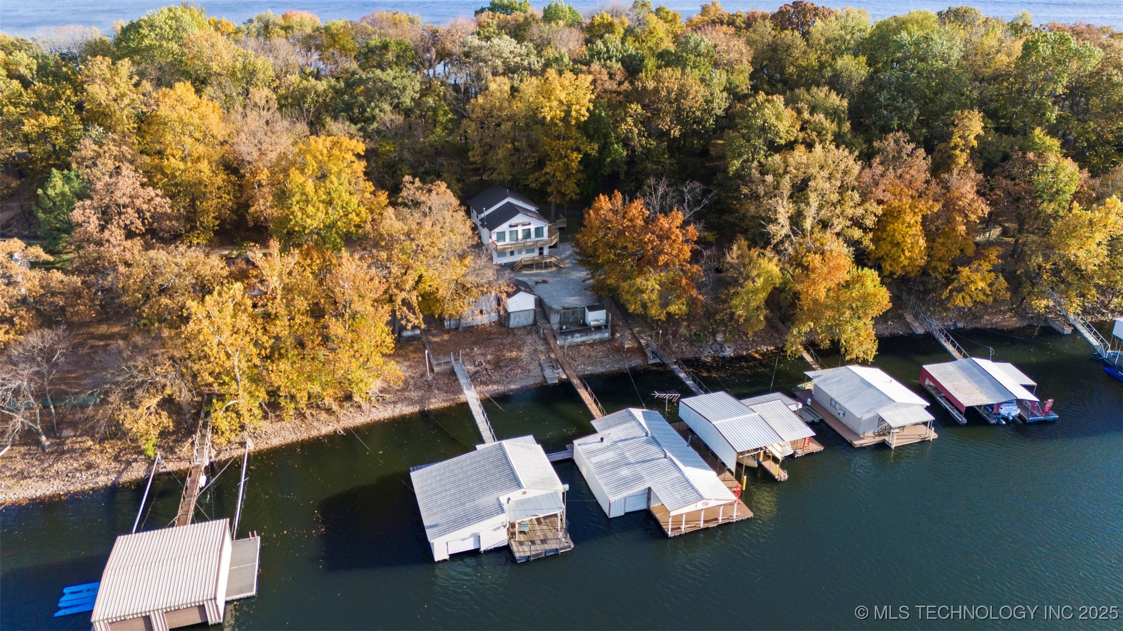 449700 E 355 Road Property Photo 8