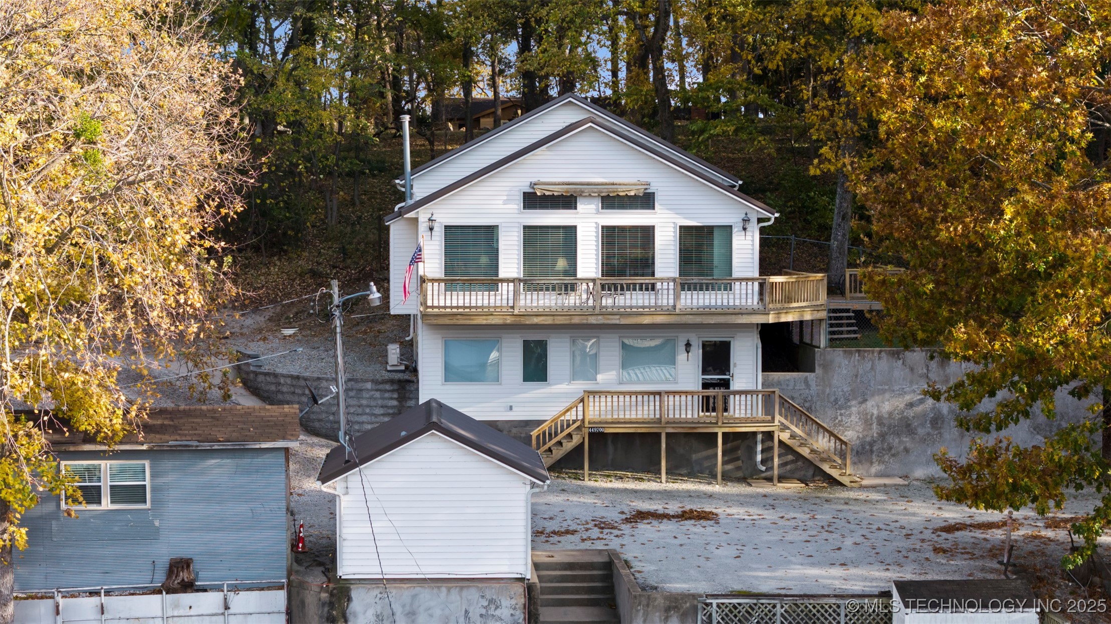 449700 E 355 Road Property Photo 12