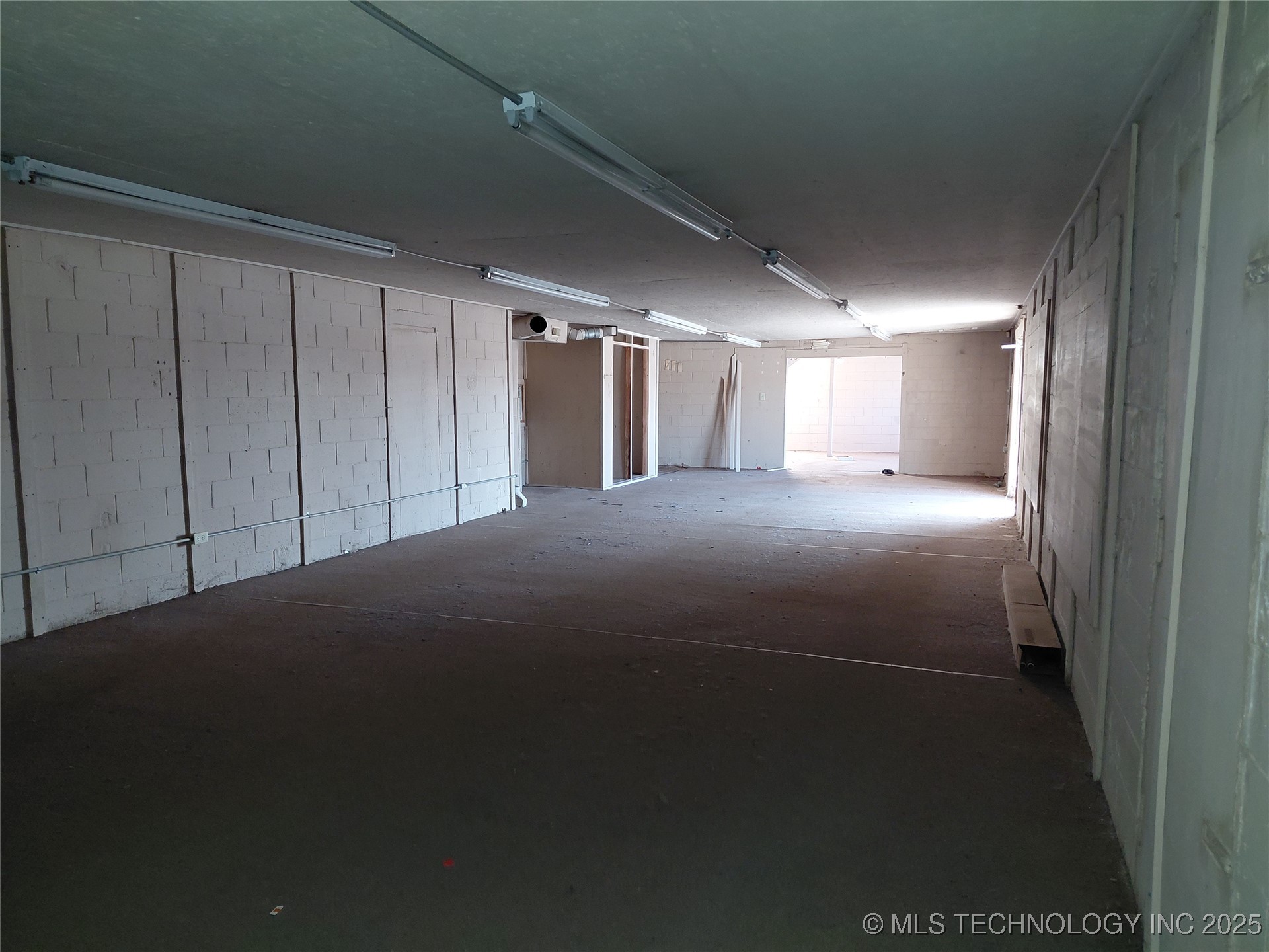 12273 Us Hwy 69 Property Photo 7