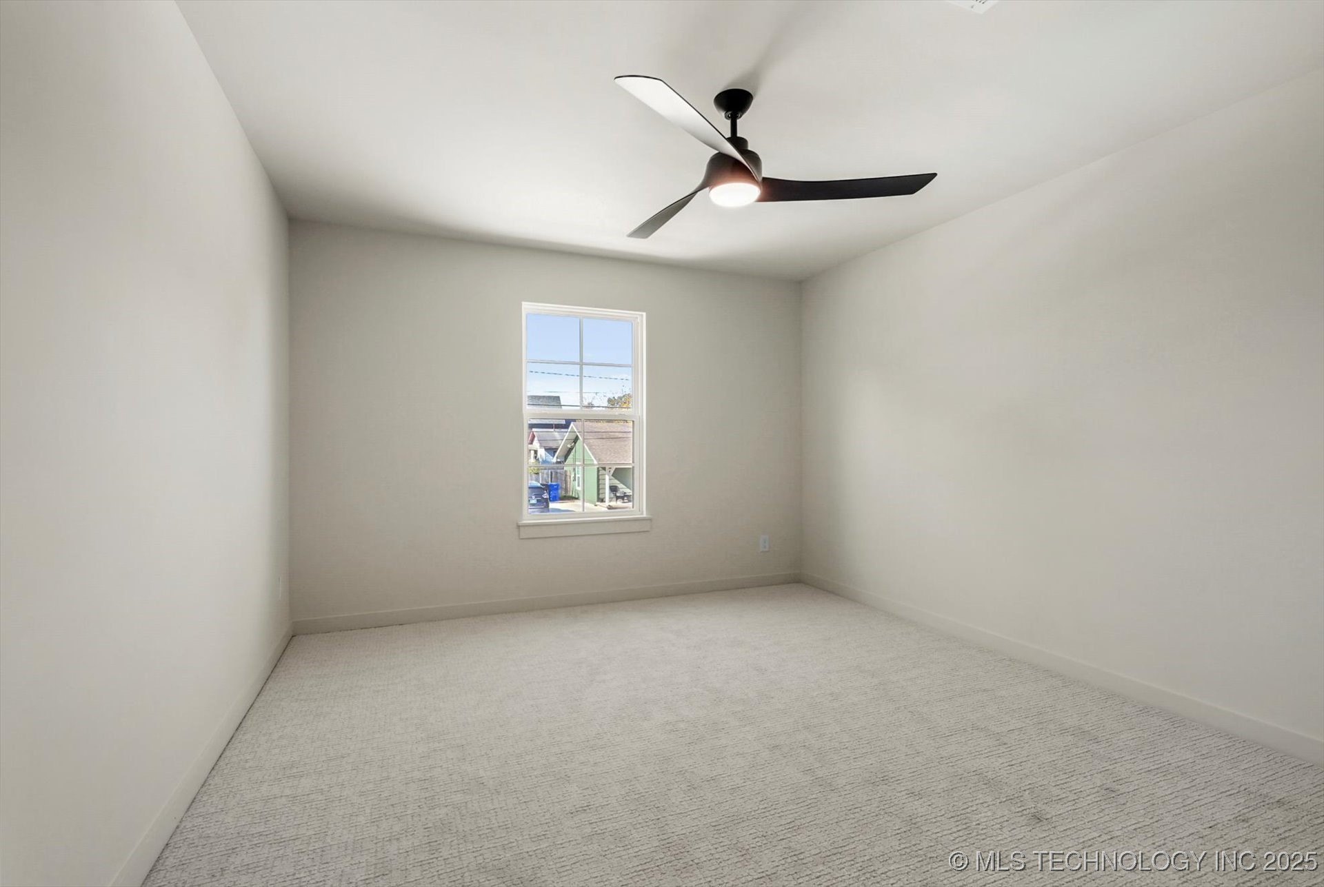 507 S Cedar Avenue Property Photo 26