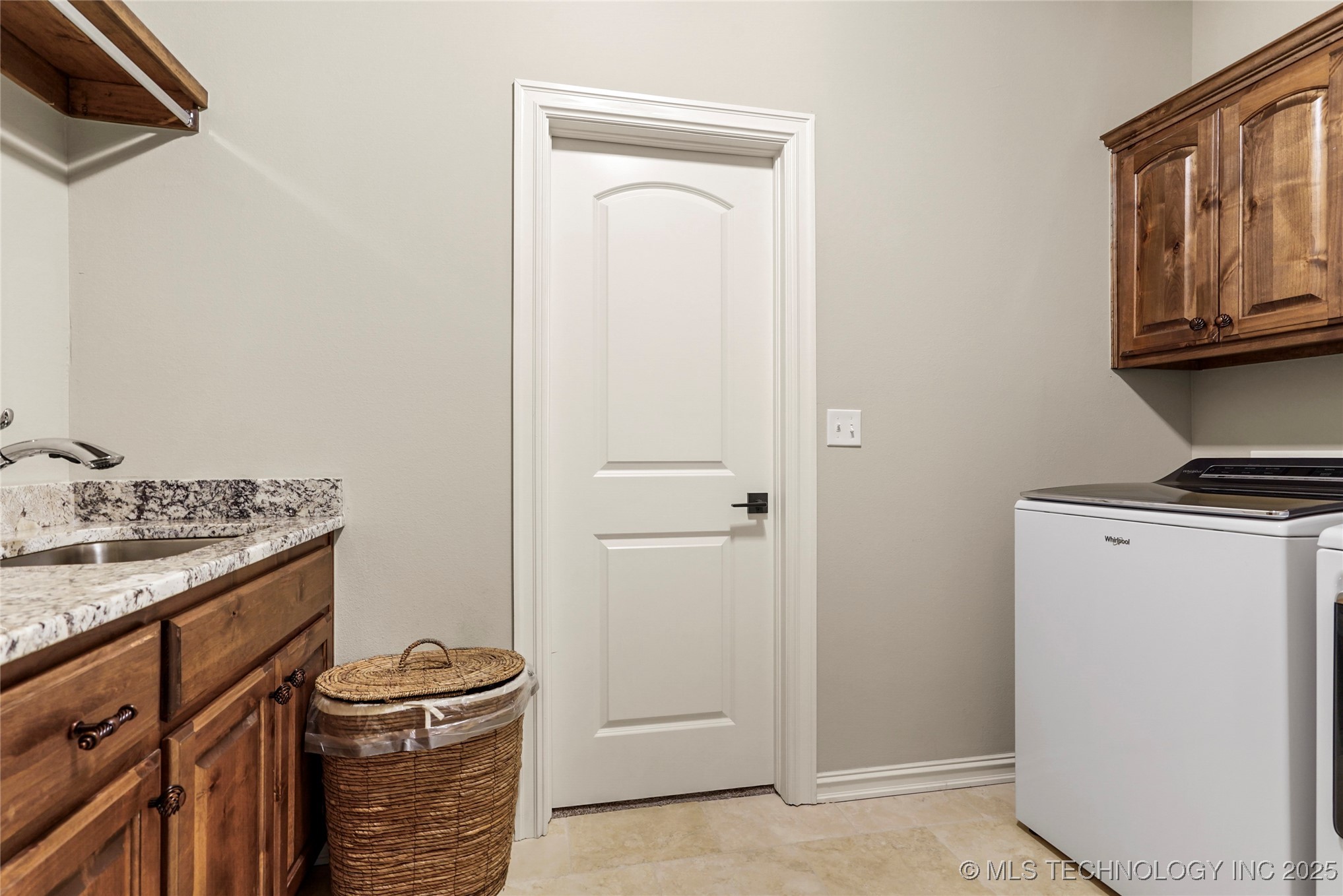 14511 E 80th Court North Property Photo 33