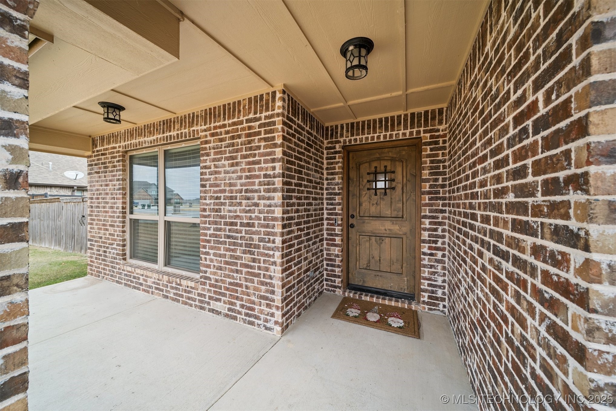 14241 N 68th Avenue E Property Photo 5