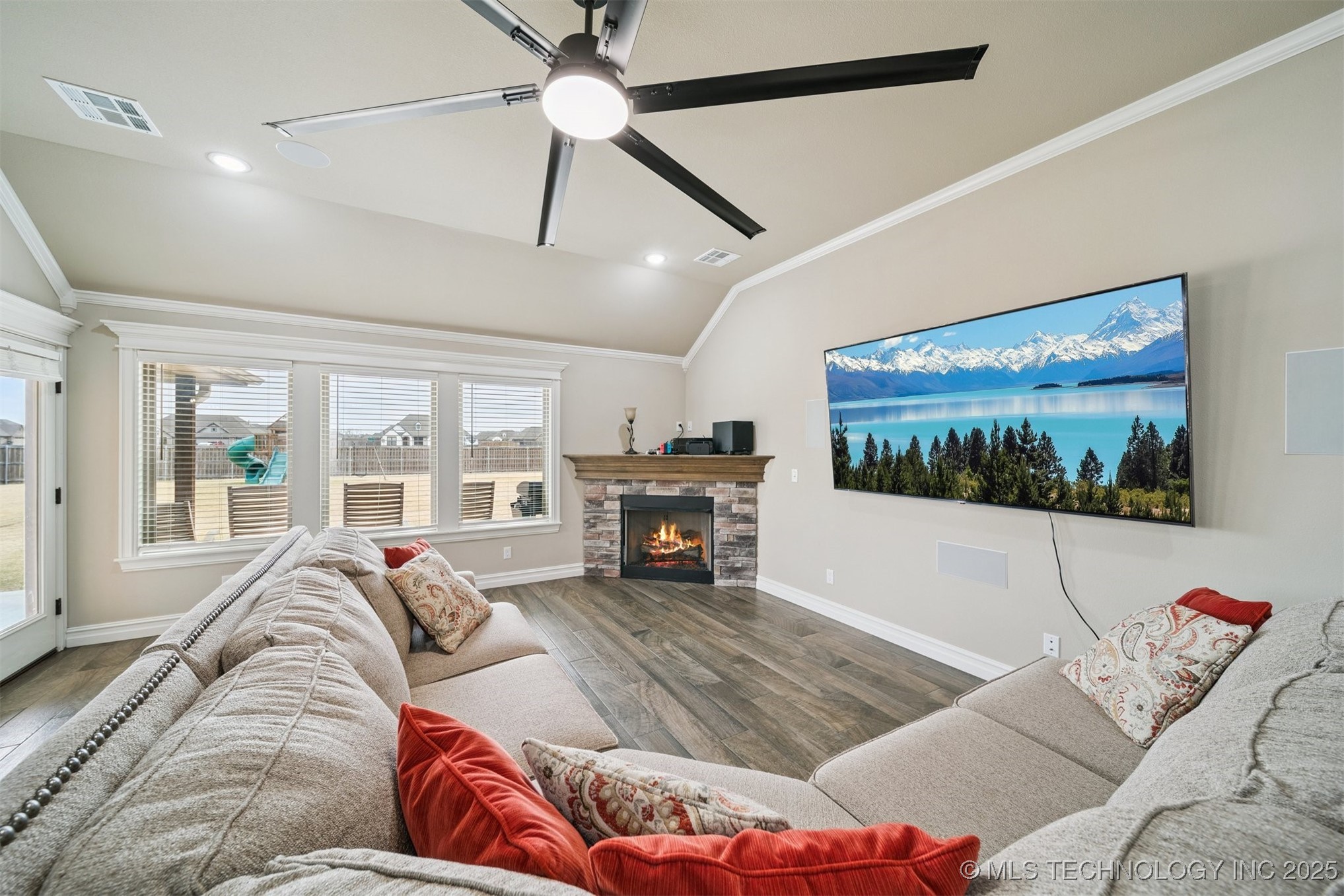 14241 N 68th Avenue E Property Photo 17