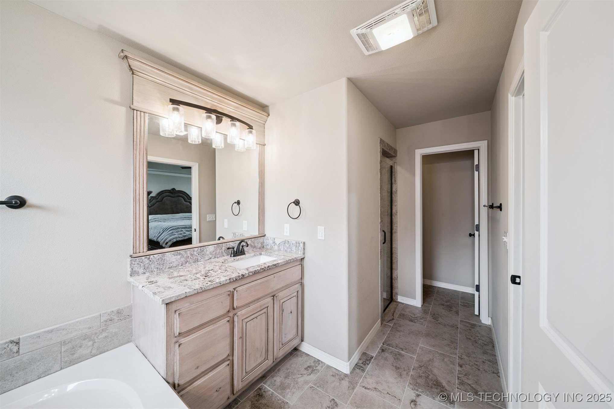 14241 N 68th Avenue E Property Photo 23