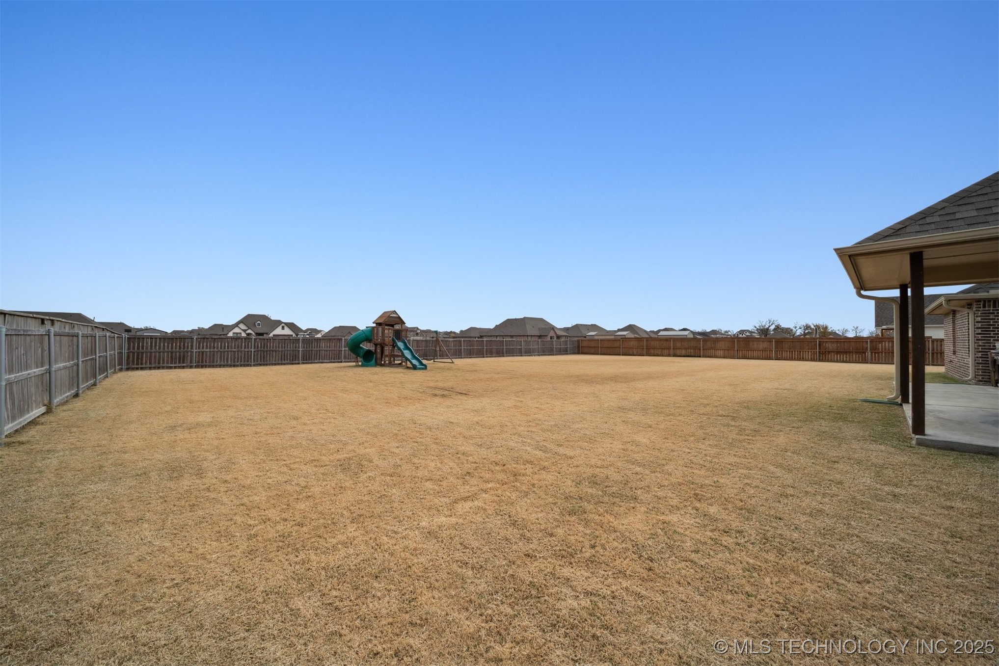 14241 N 68th Avenue E Property Photo 46