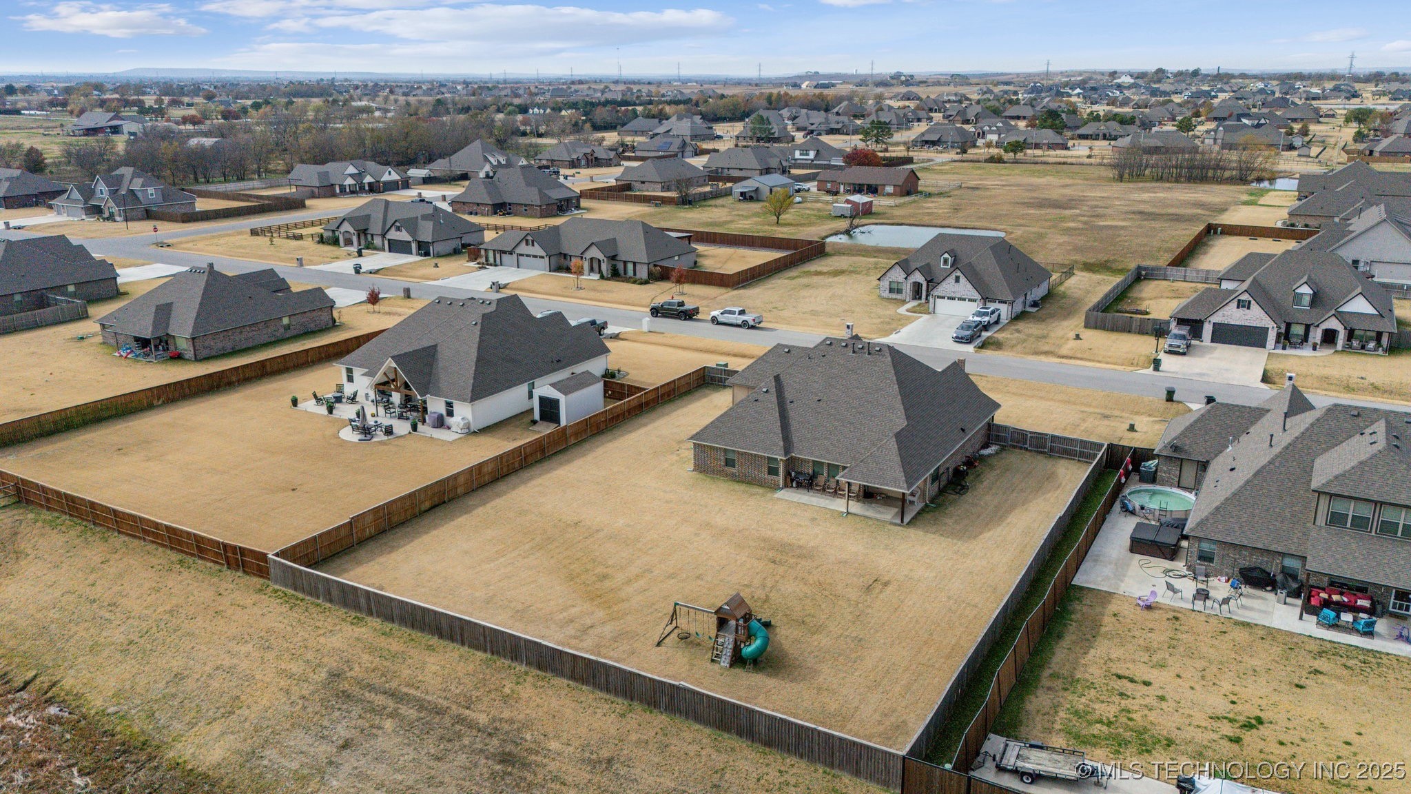 14241 N 68th Avenue E Property Photo 50