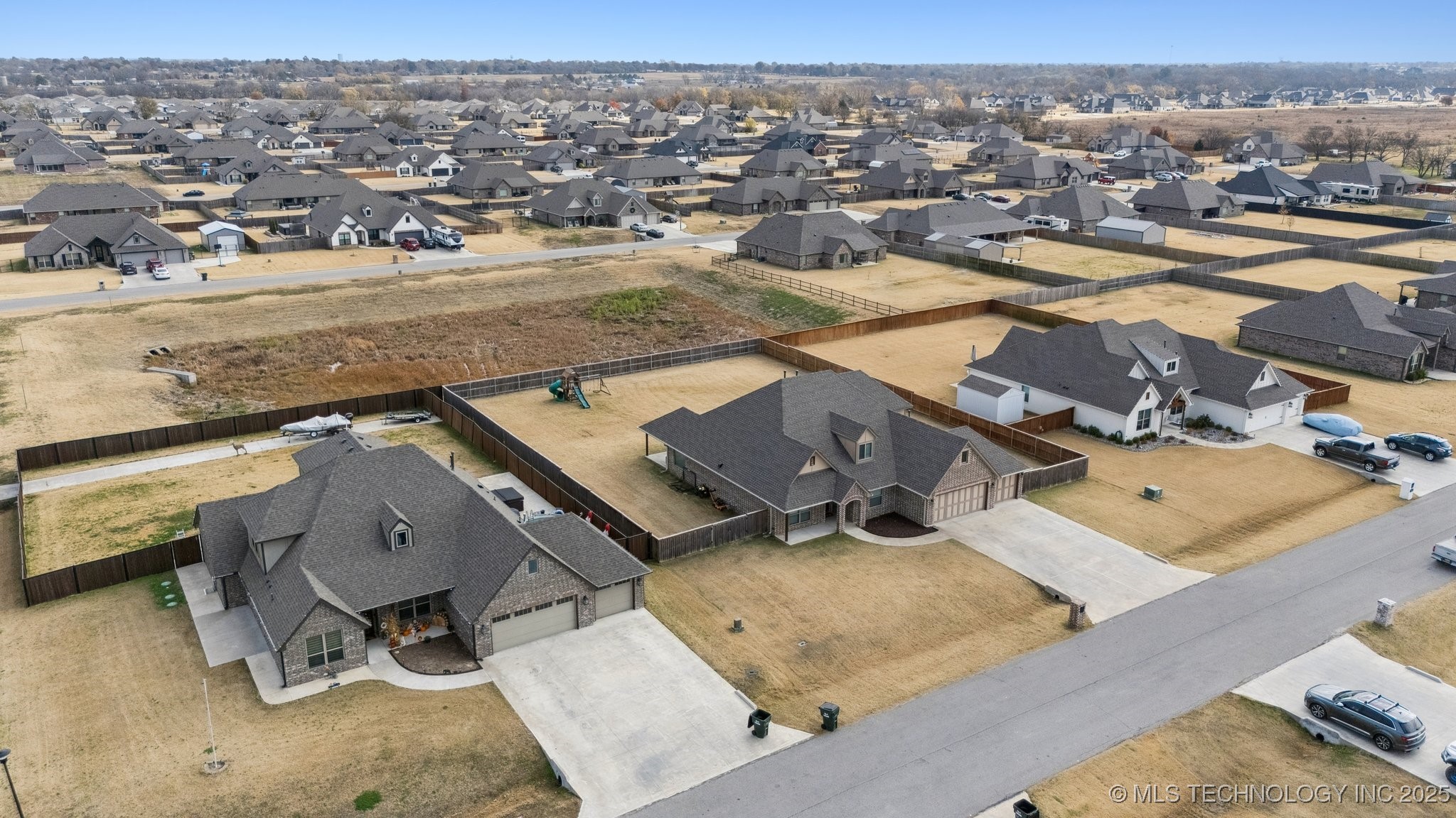 14241 N 68th Avenue E Property Photo 51