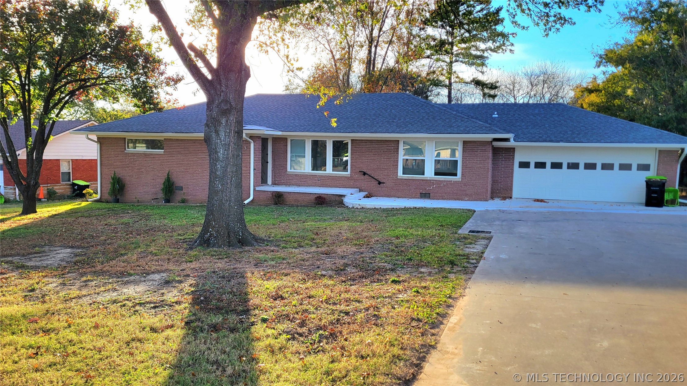 1811 S Broadway Boulevard Property Photo 2