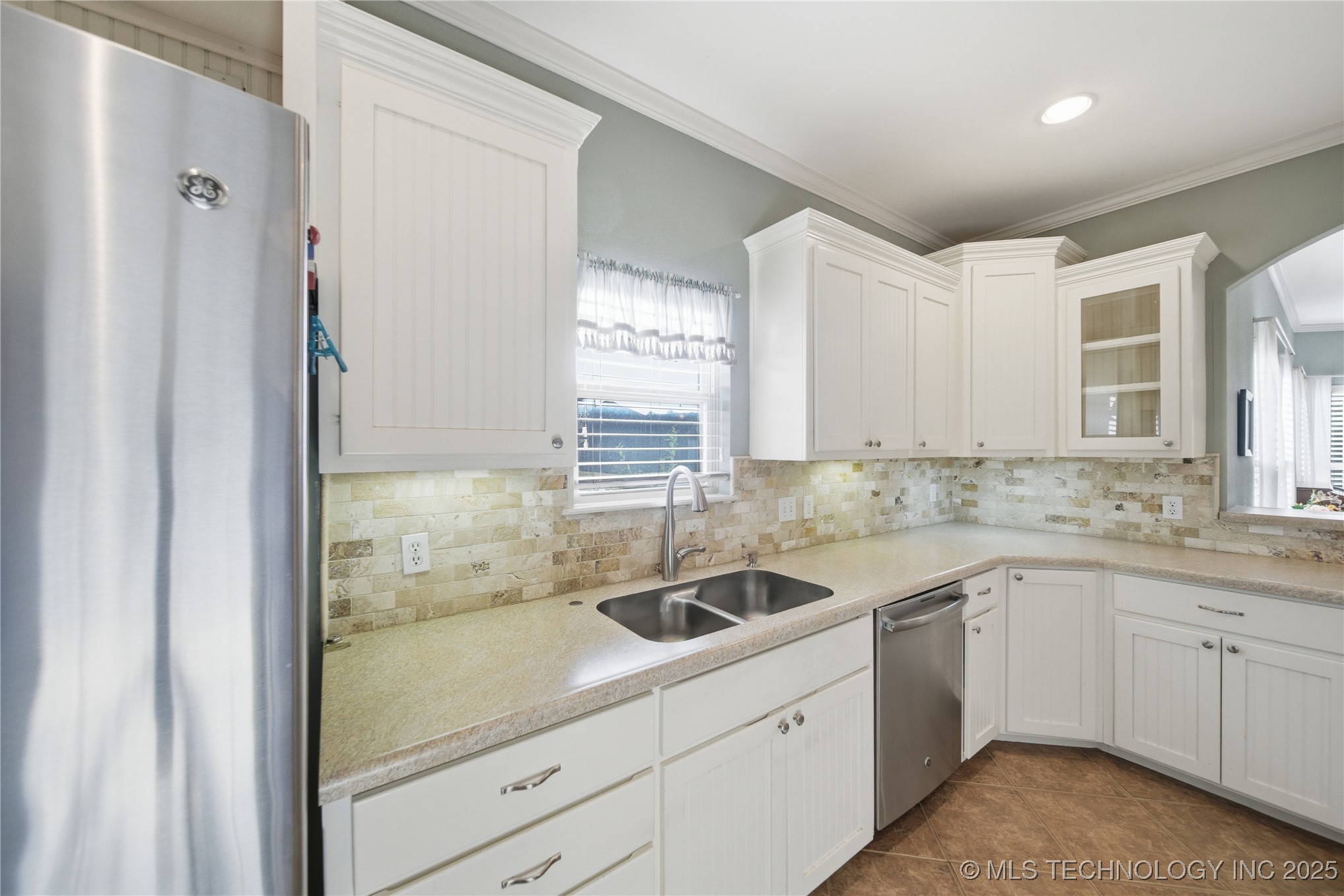 4225 Greentree Way 17a Property Photo 9