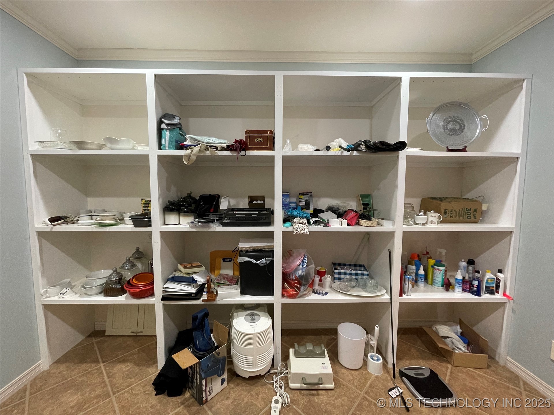 4225 Greentree Way 17a Property Photo 12