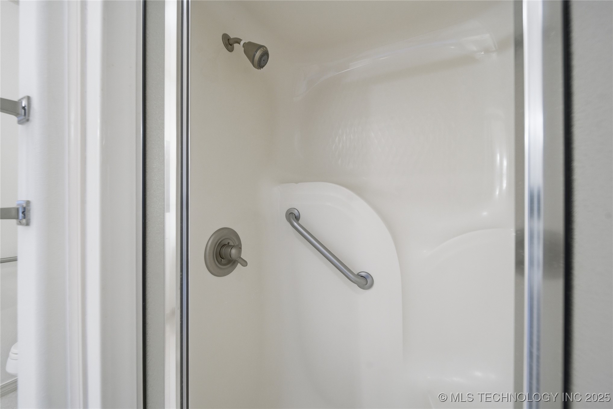 4225 Greentree Way 17a Property Photo 17