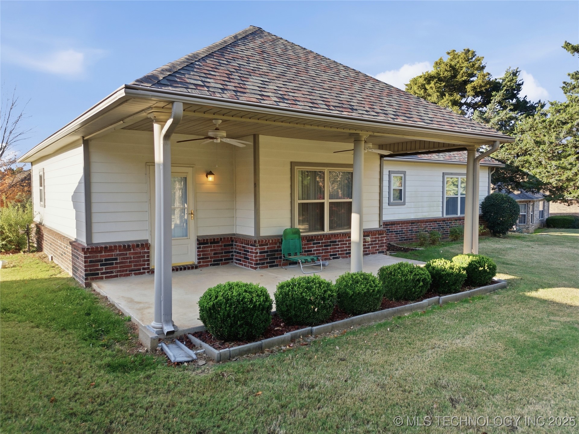 4225 Greentree Way 17a Property Photo 22