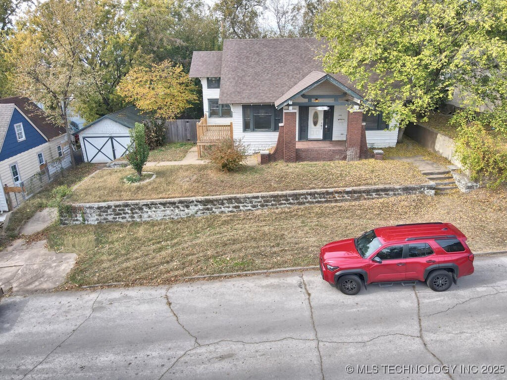 730 S Phoenix Avenue Property Photo 37