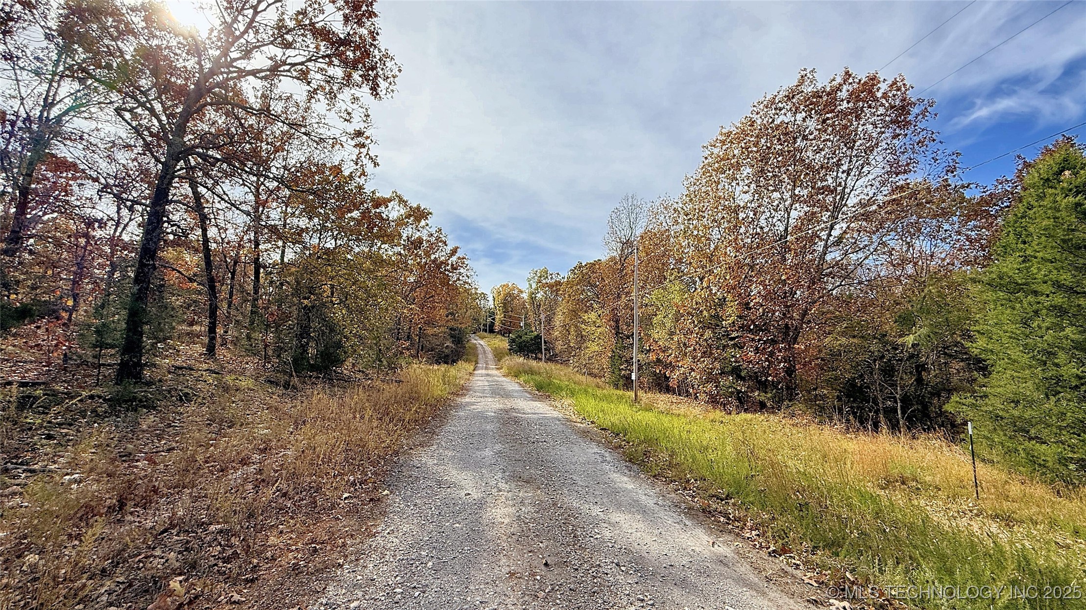 225 W Budinot Drive Property Photo 19