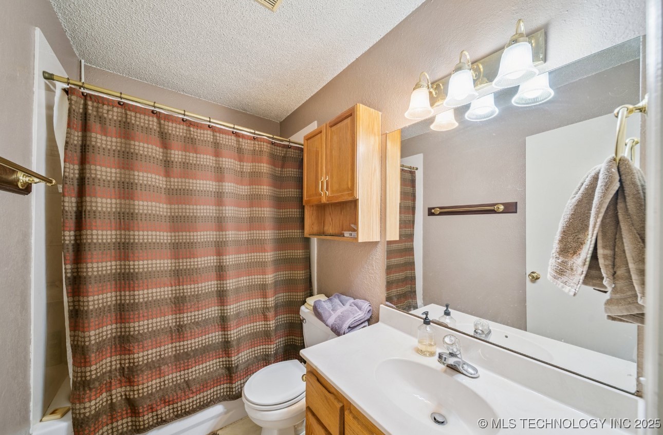 28652 E 139th St S Street S Property Photo 3