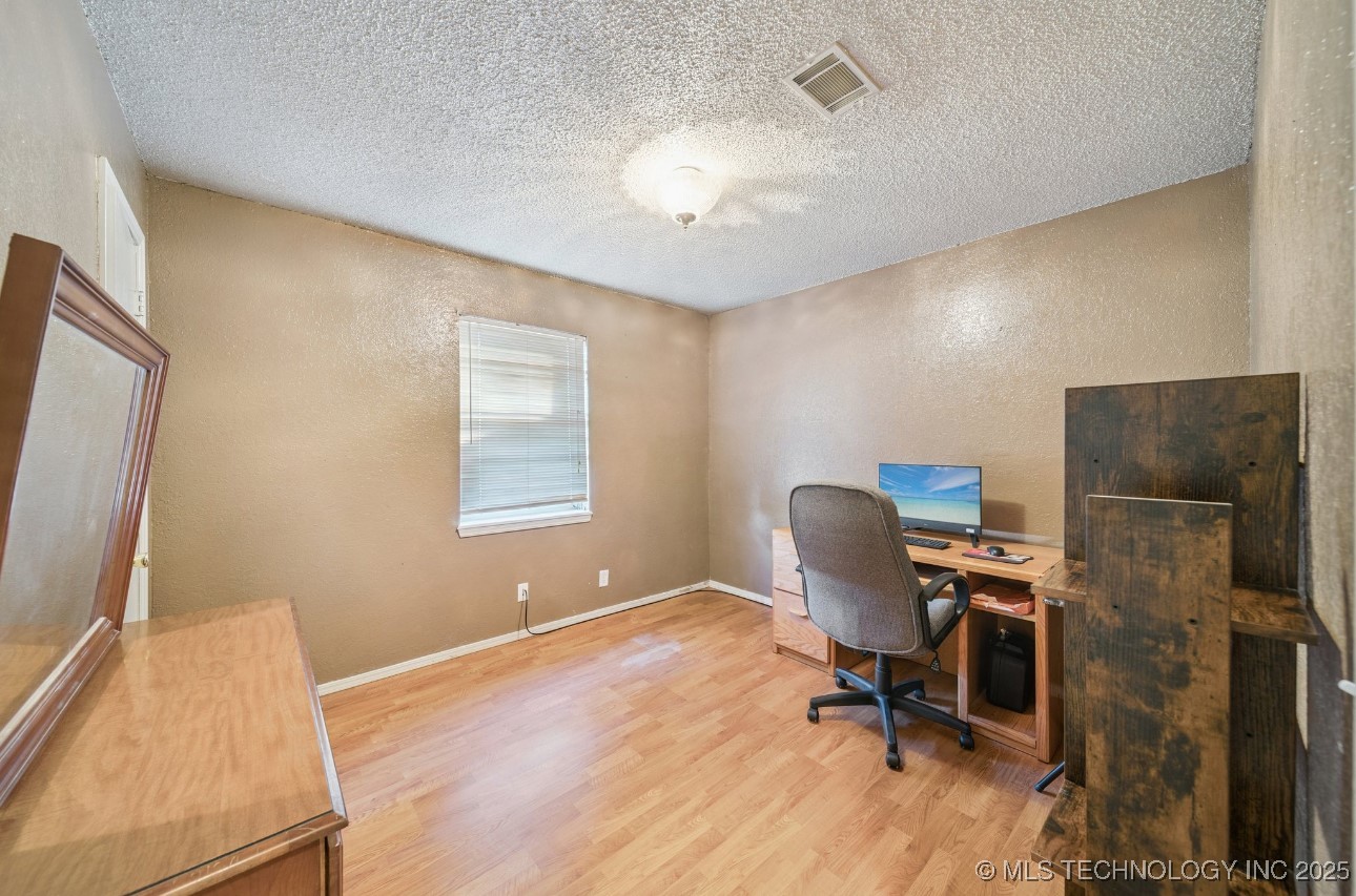 28652 E 139th St S Street S Property Photo 4