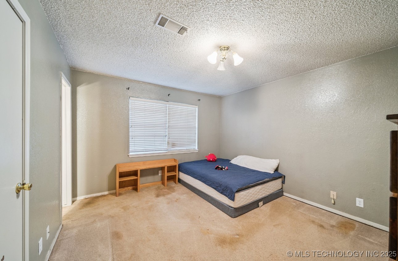 28652 E 139th St S Street S Property Photo 6