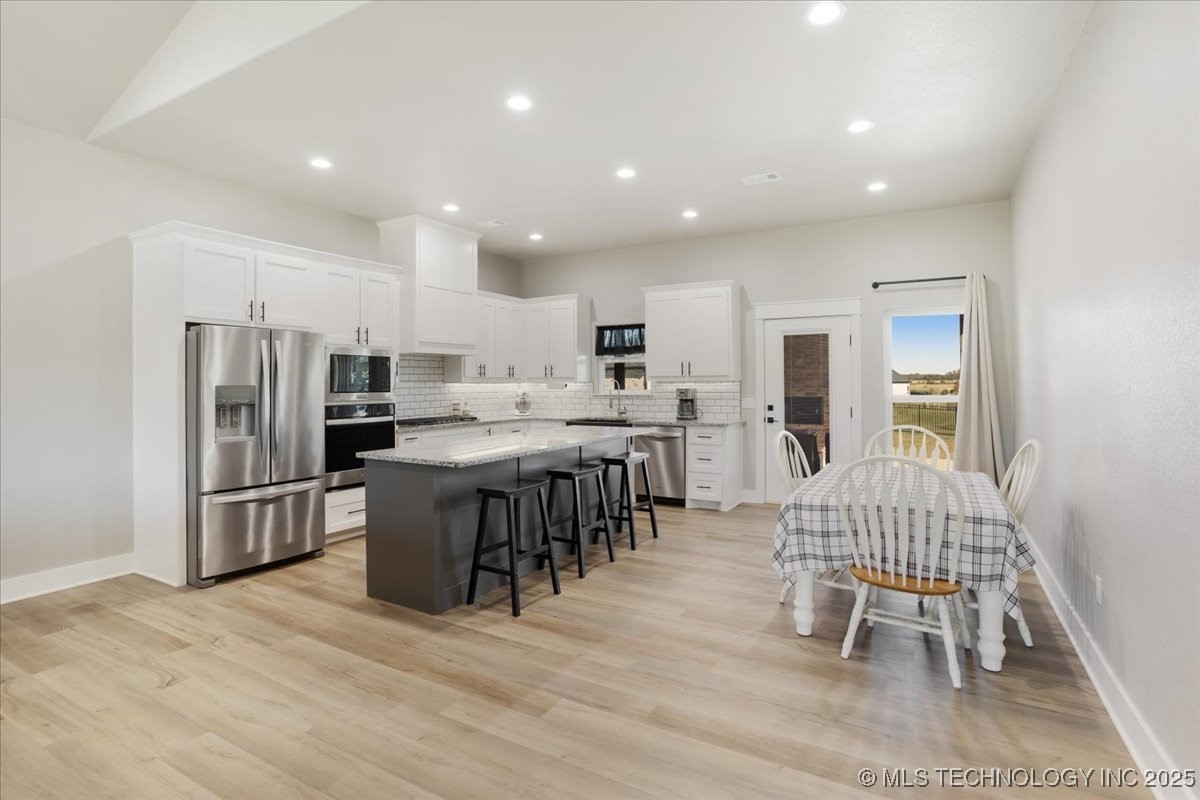 2 Wilderness N Property Photo 11