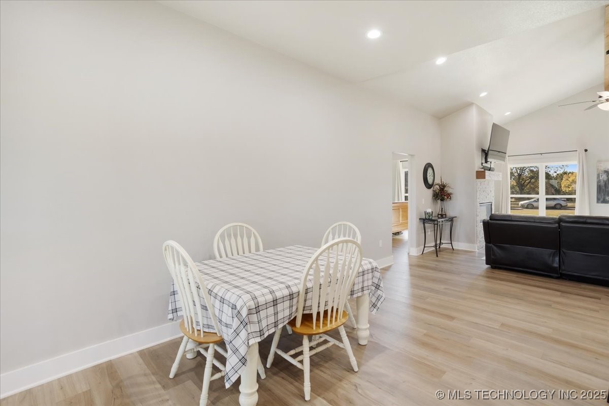 2 Wilderness N Property Photo 16