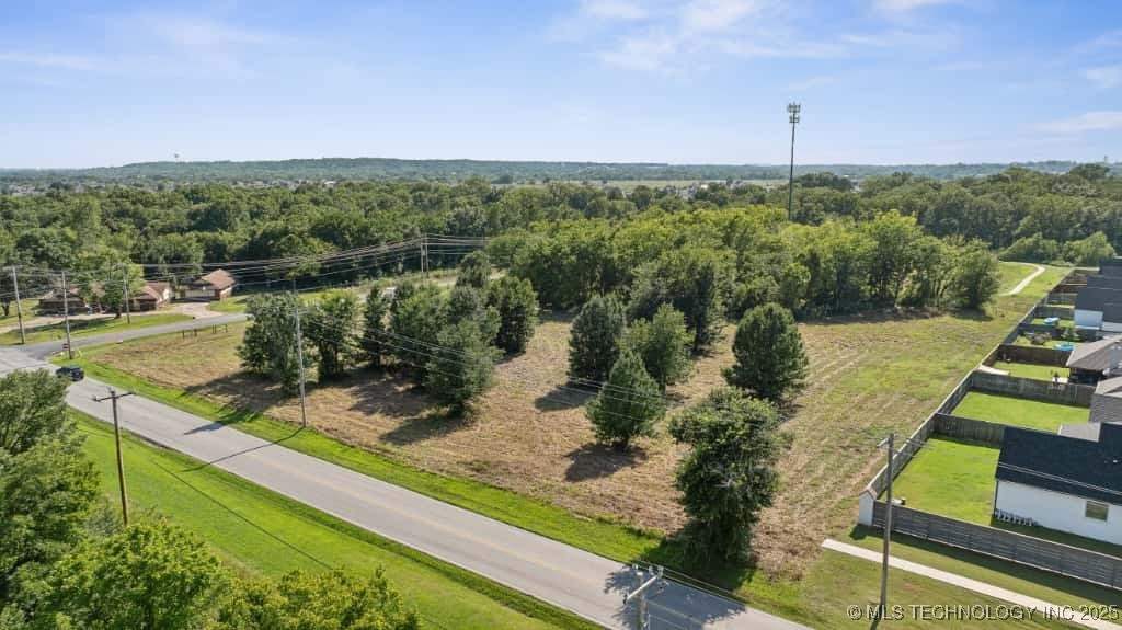 141st Avenue Se Property Photo 5