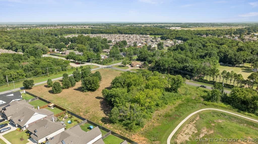 141st Avenue Se Property Photo 11