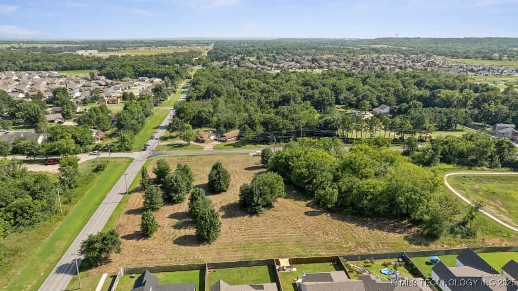 141st Avenue Se Property Photo 12