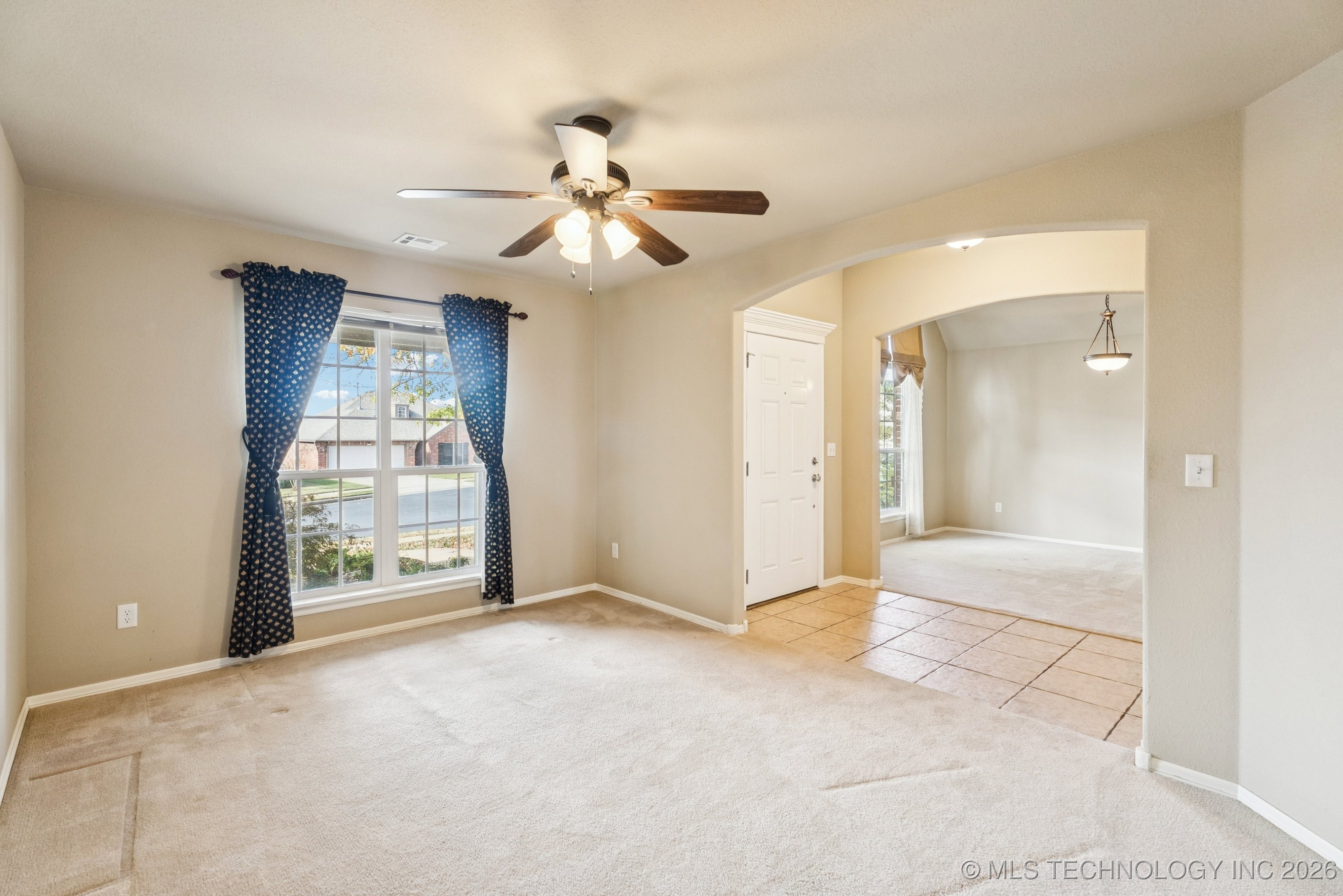 3309 N Gum Place Property Photo 8