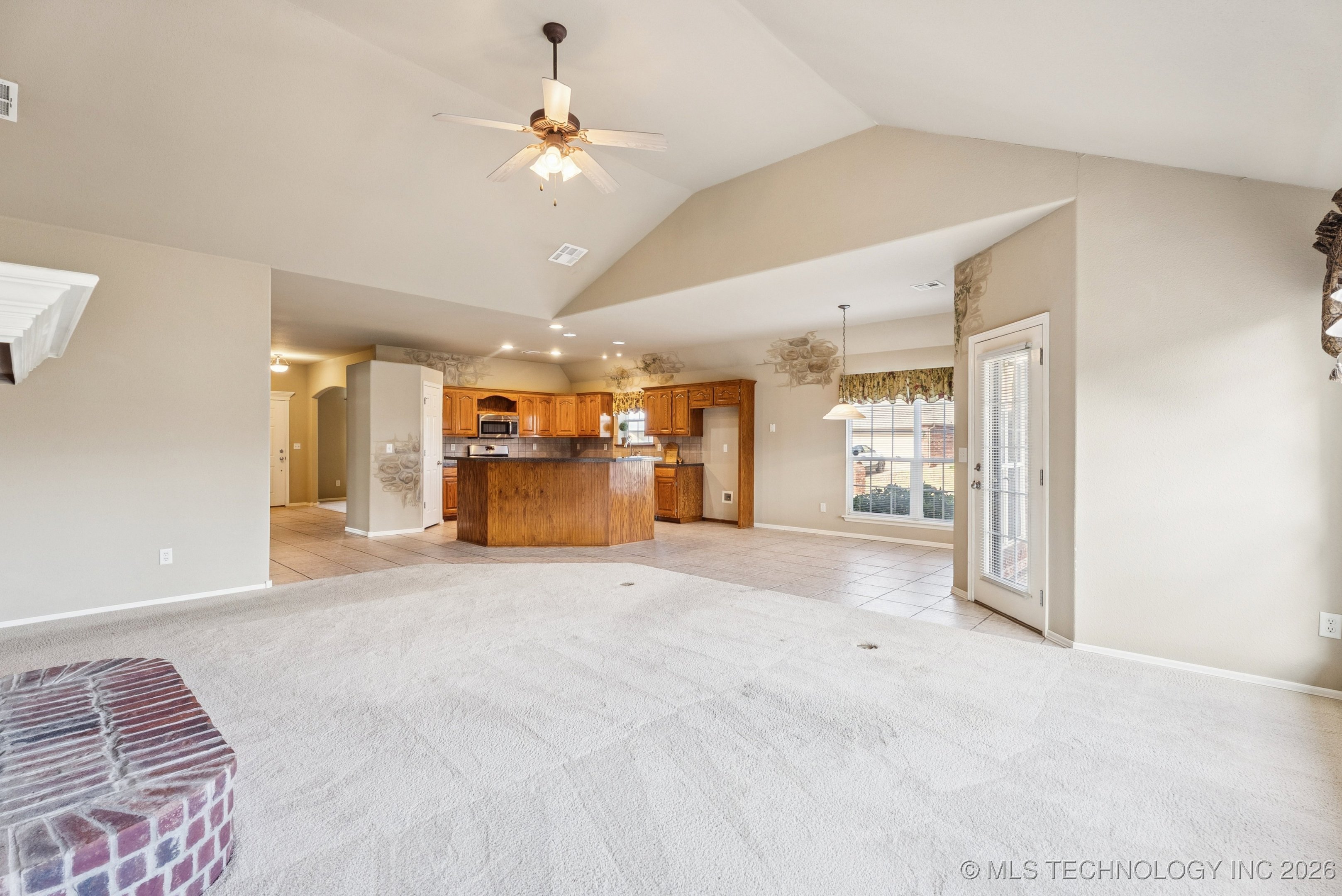 3309 N Gum Place Property Photo 11