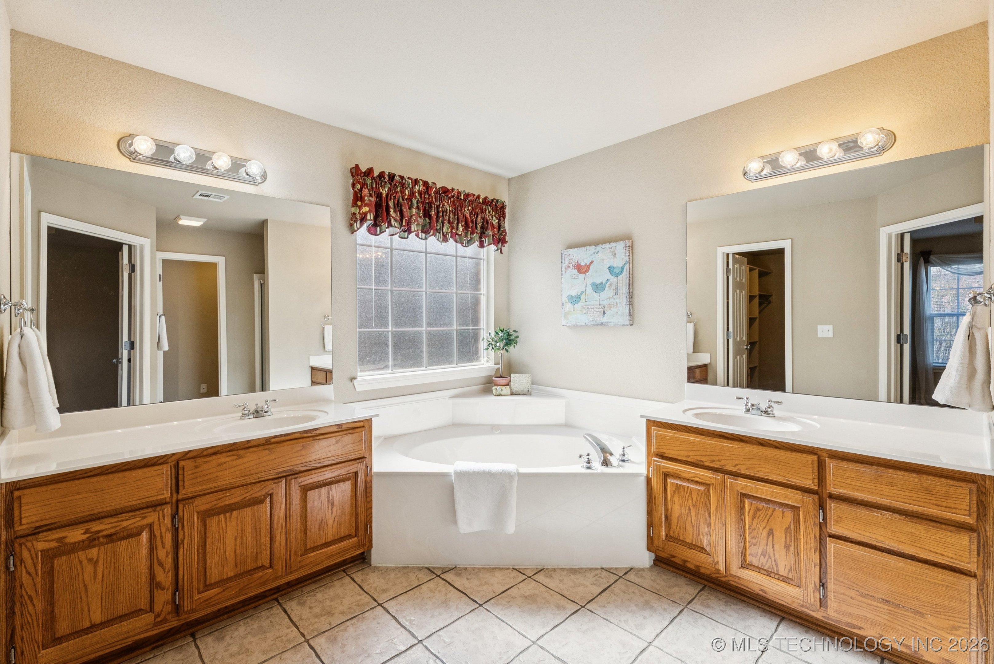 3309 N Gum Place Property Photo 22