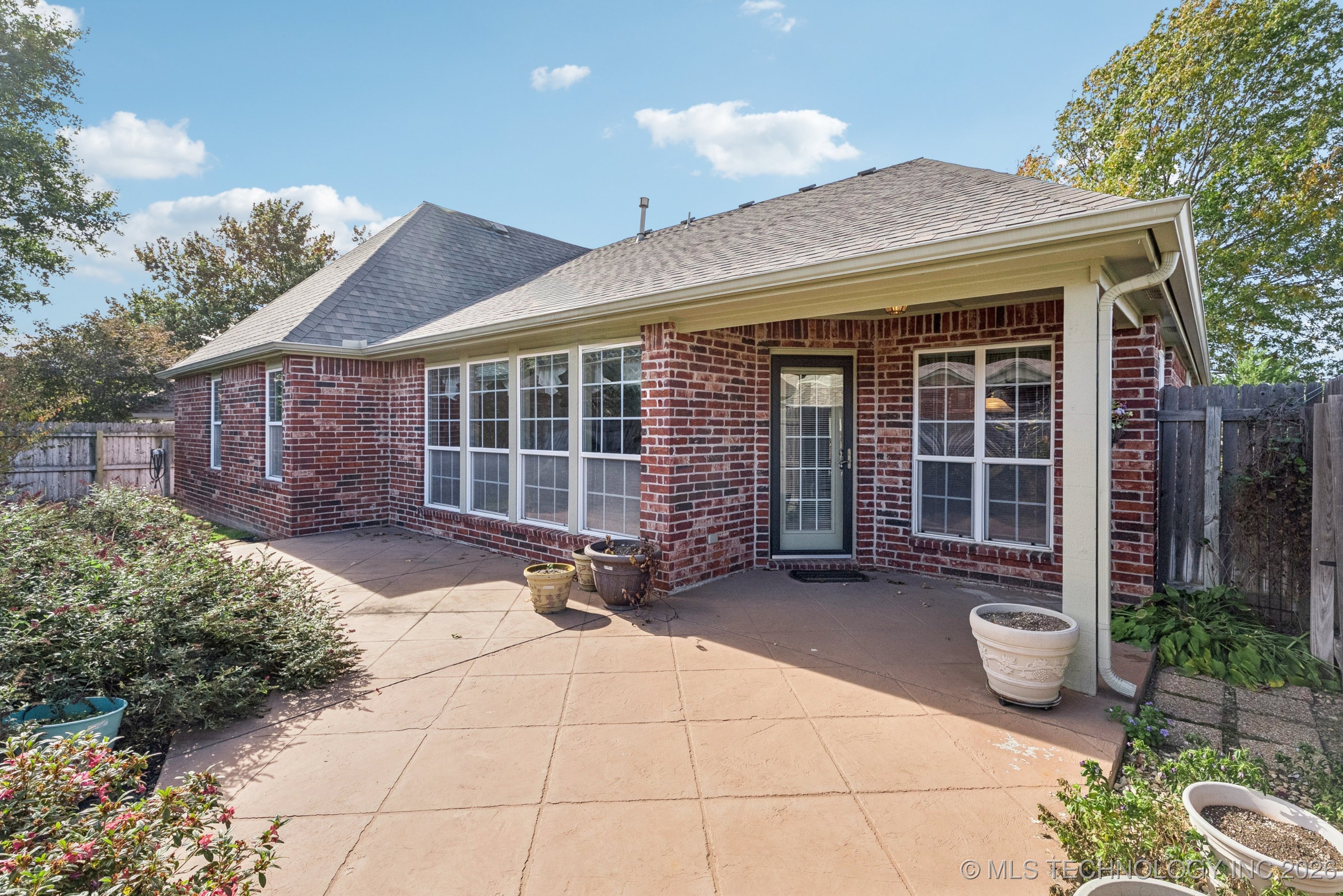 3309 N Gum Place Property Photo 32