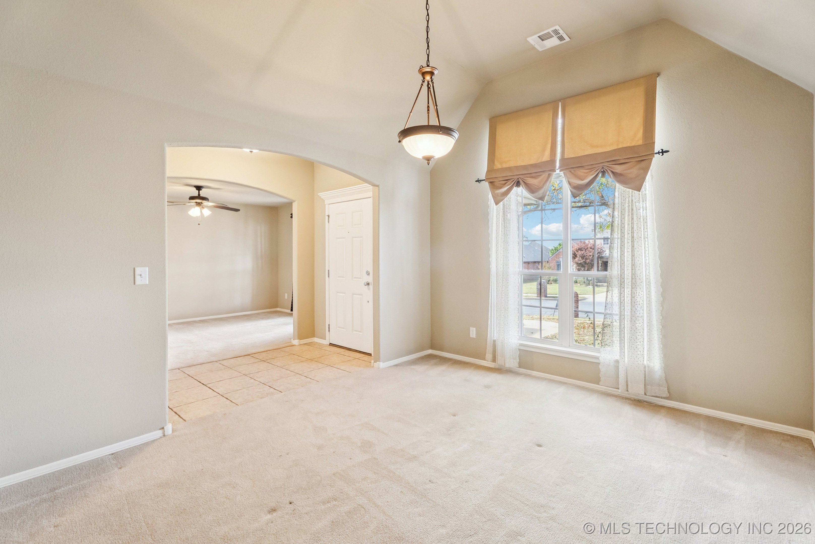 3309 N Gum Place Property Photo 37