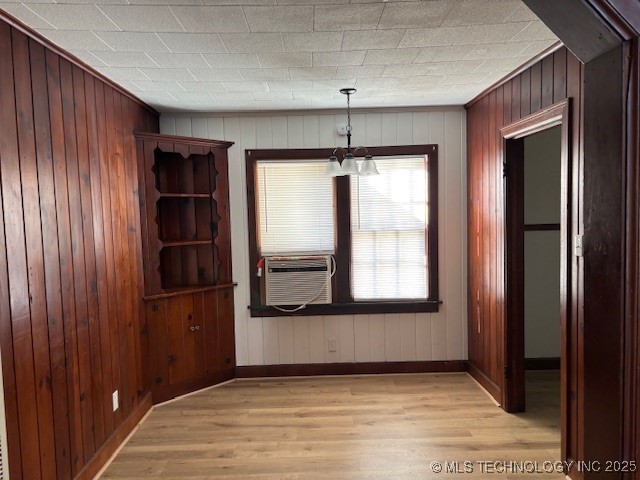 621 Kankakee Street Property Photo 9