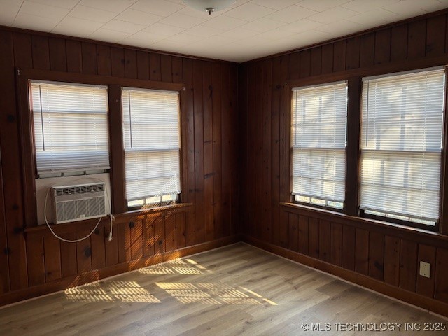 621 Kankakee Street Property Photo 15